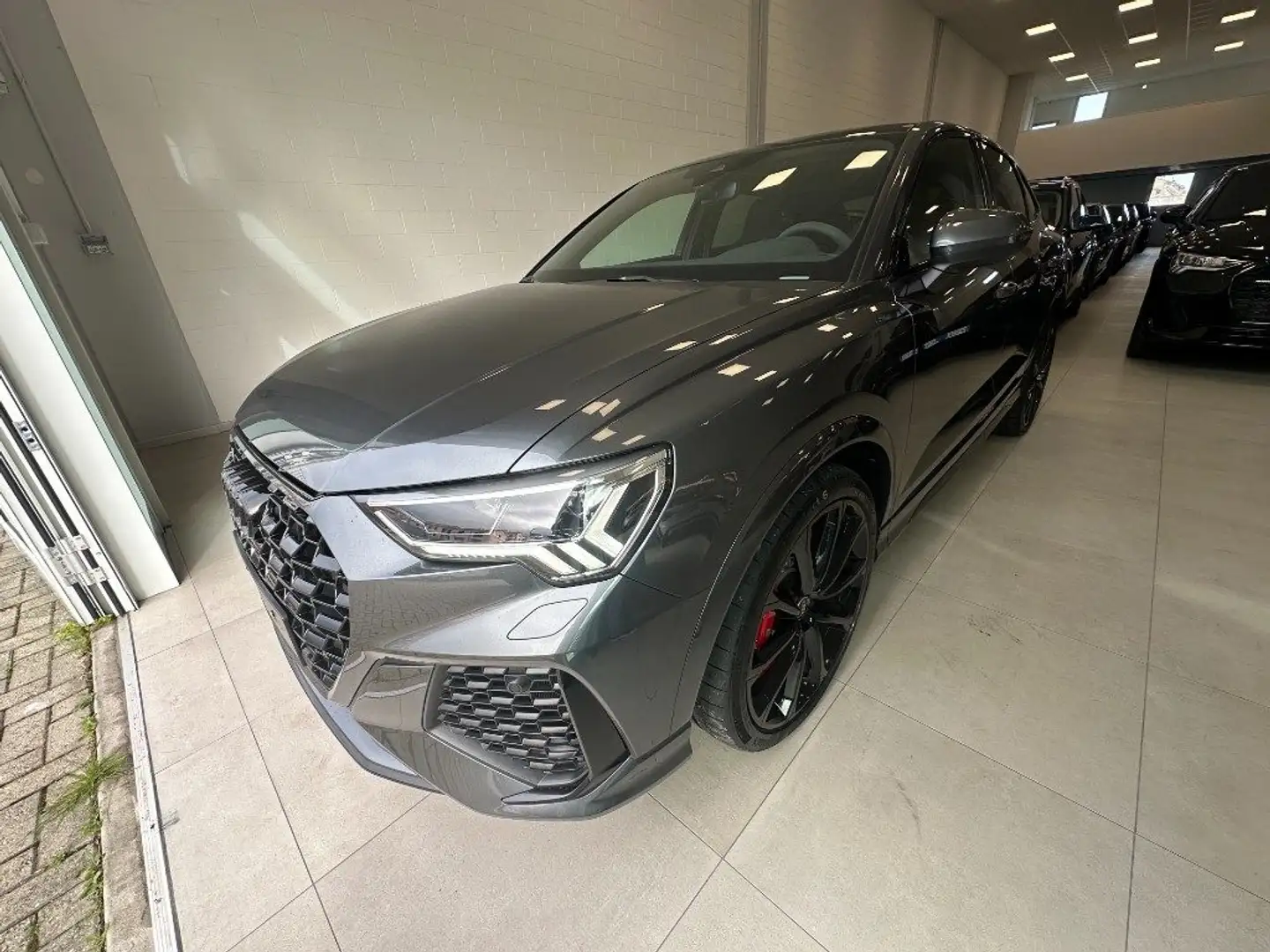 Audi RS Q3 SPB quattro S tronic Grigio - 2
