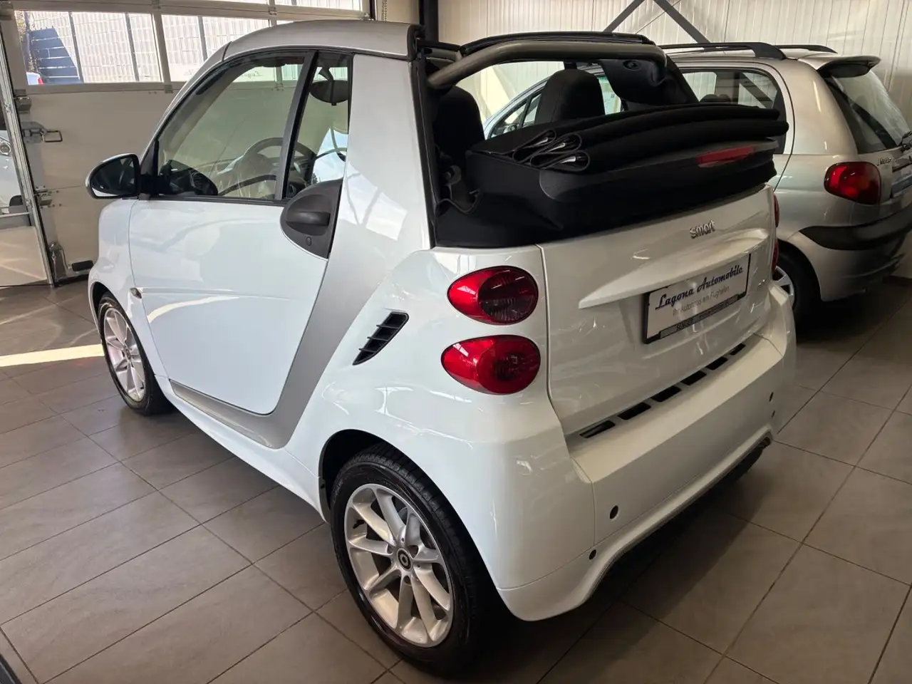 2013 smart forTwo cabrio 1.0 52kW mhd passion, photograph 9