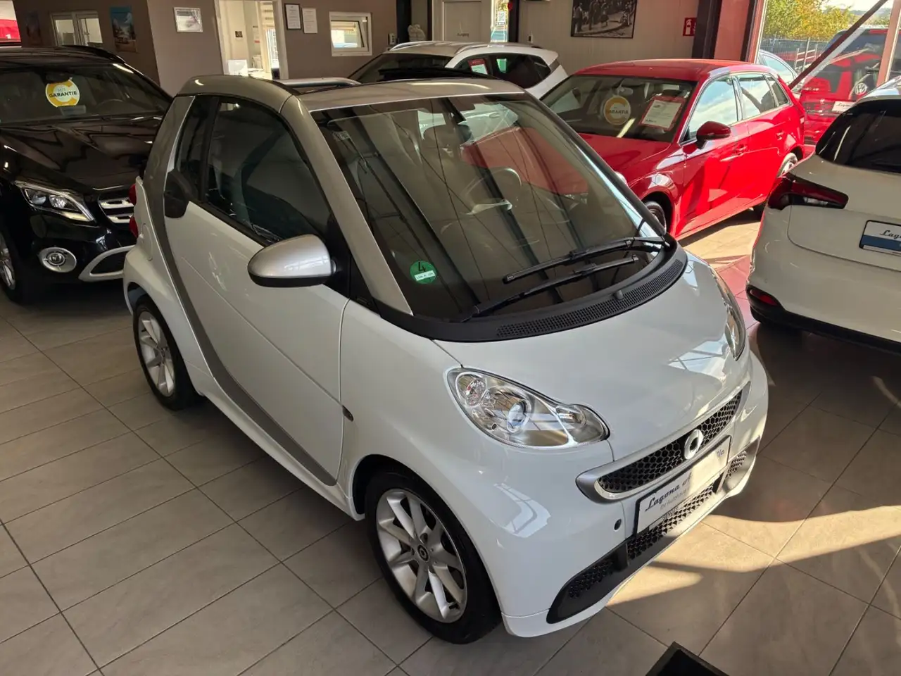2013 smart forTwo cabrio 1.0 52kW mhd passion, photograph 11
