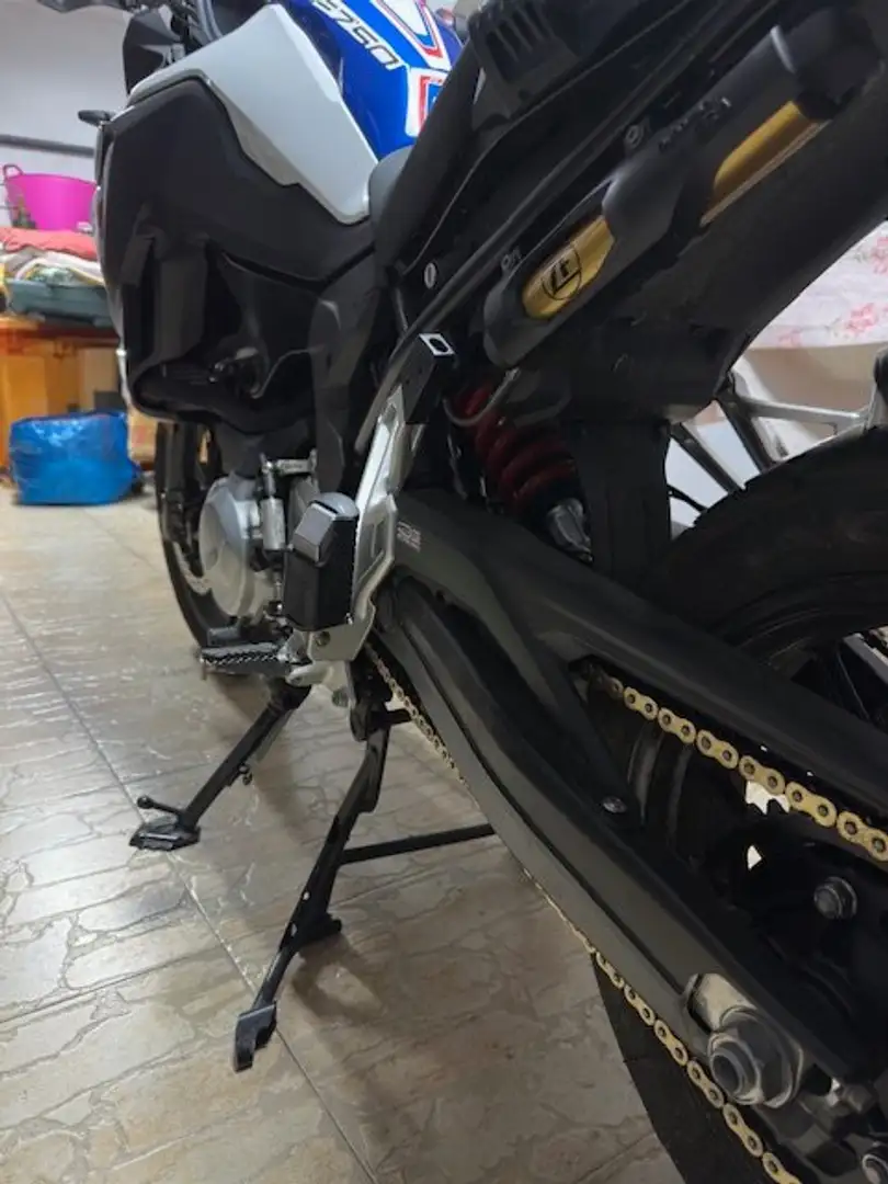 BMW F 750 GS sport 2023 Blau - 1