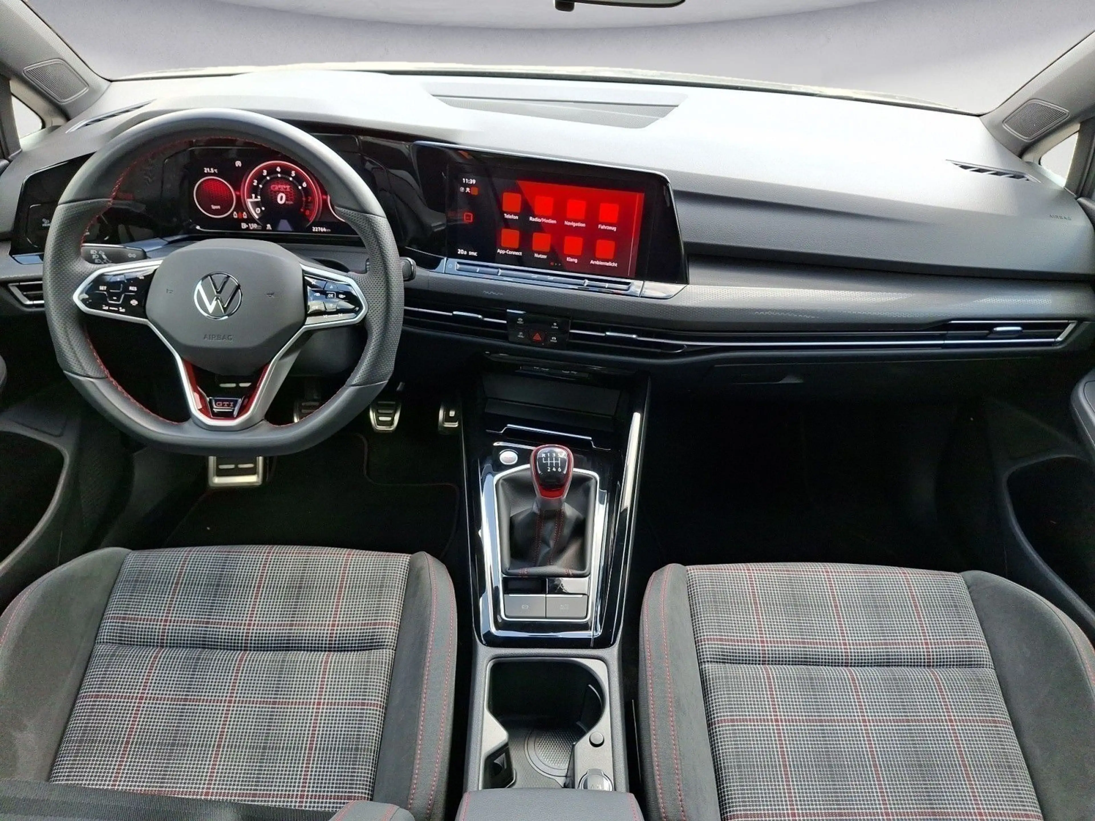 Volkswagen Golf GTI 2.0 TSI DIG.-COCKPIT*PDC*LED*CARPLAY*TE — photo 10
