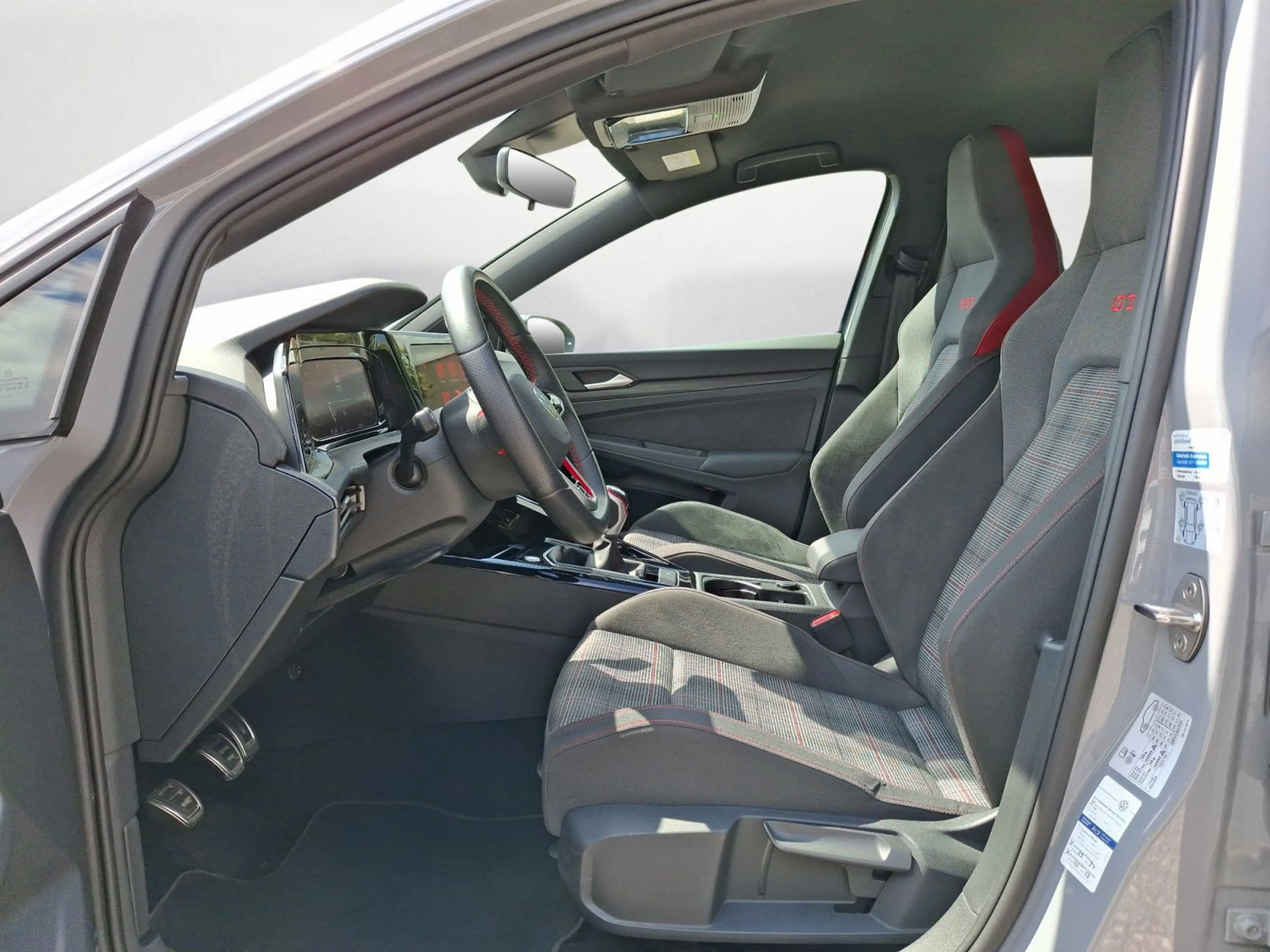 Volkswagen Golf GTI 2.0 TSI DIG.-COCKPIT*PDC*LED*CARPLAY*TE — photo 7