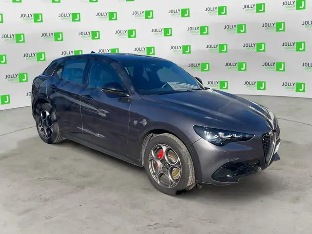 Alfa Romeo Stelvio 2023 2.2 t business rwd 160cv auto