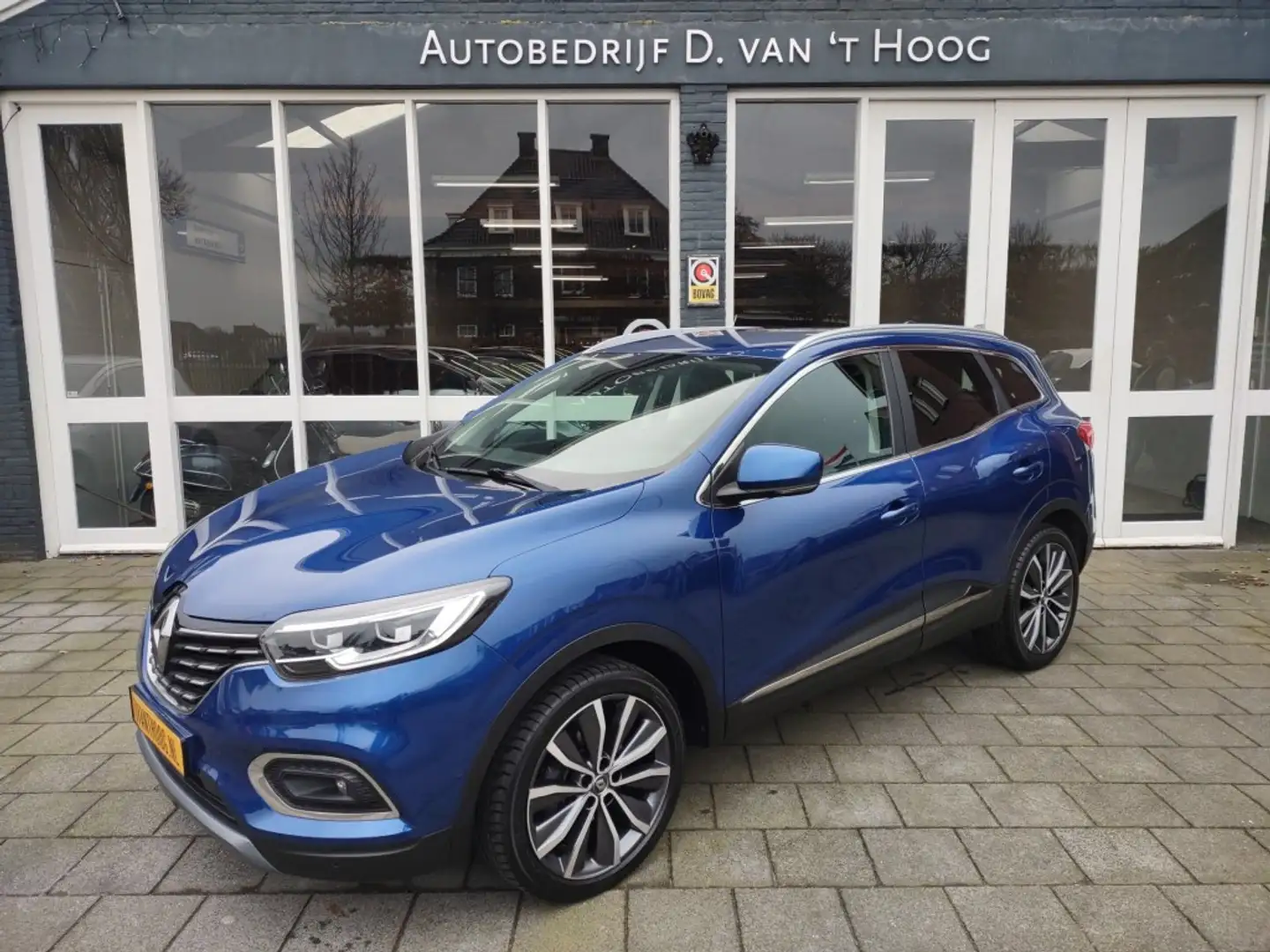 Renault Kadjar ENERGY 1.3 TCE 140pk LIMITED Blauw - 1
