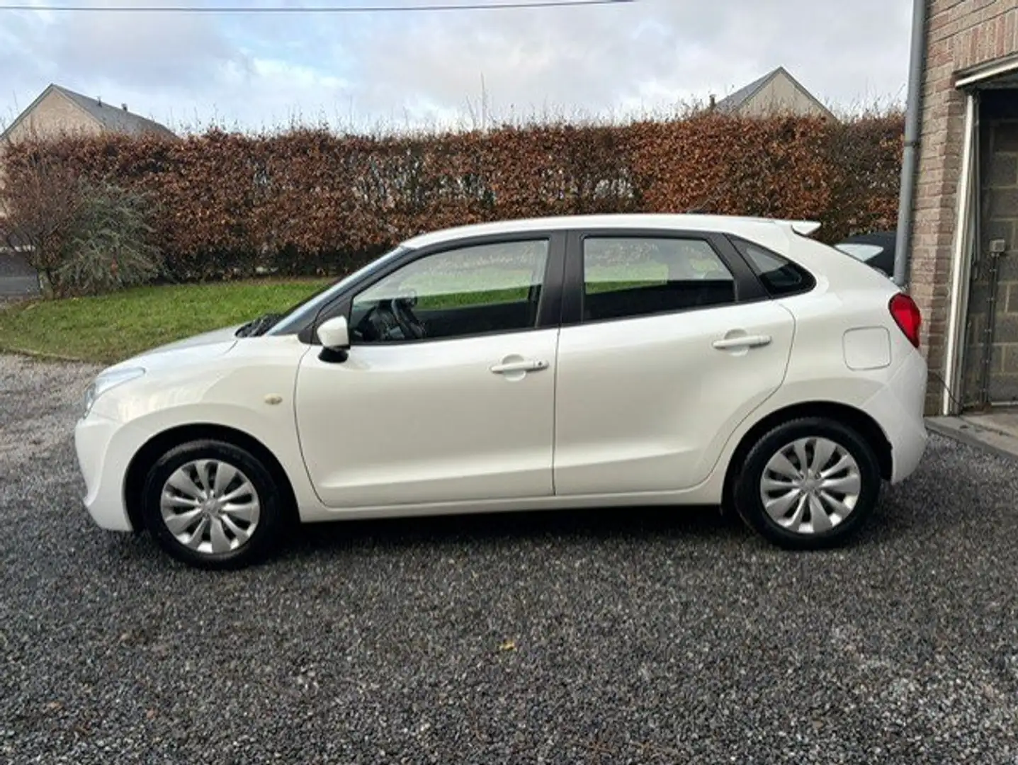 Suzuki Baleno 1.0 Turbo Boosrjet SUPERBE !!!! GARANTIE UN 1AN!!! Alb - 2
