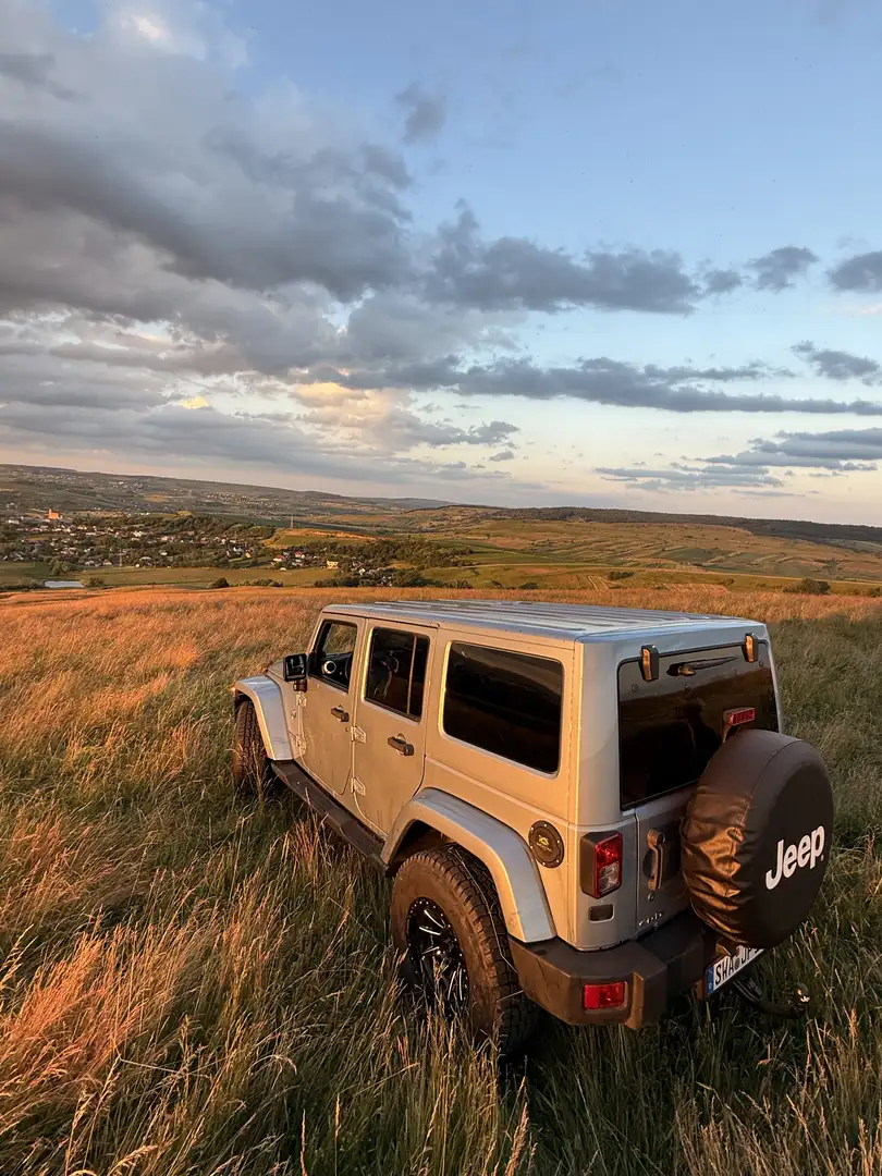 Jeep Wrangler Unlimited Dual-Top 2.8 CRD DPF Automatik Arctic - 2