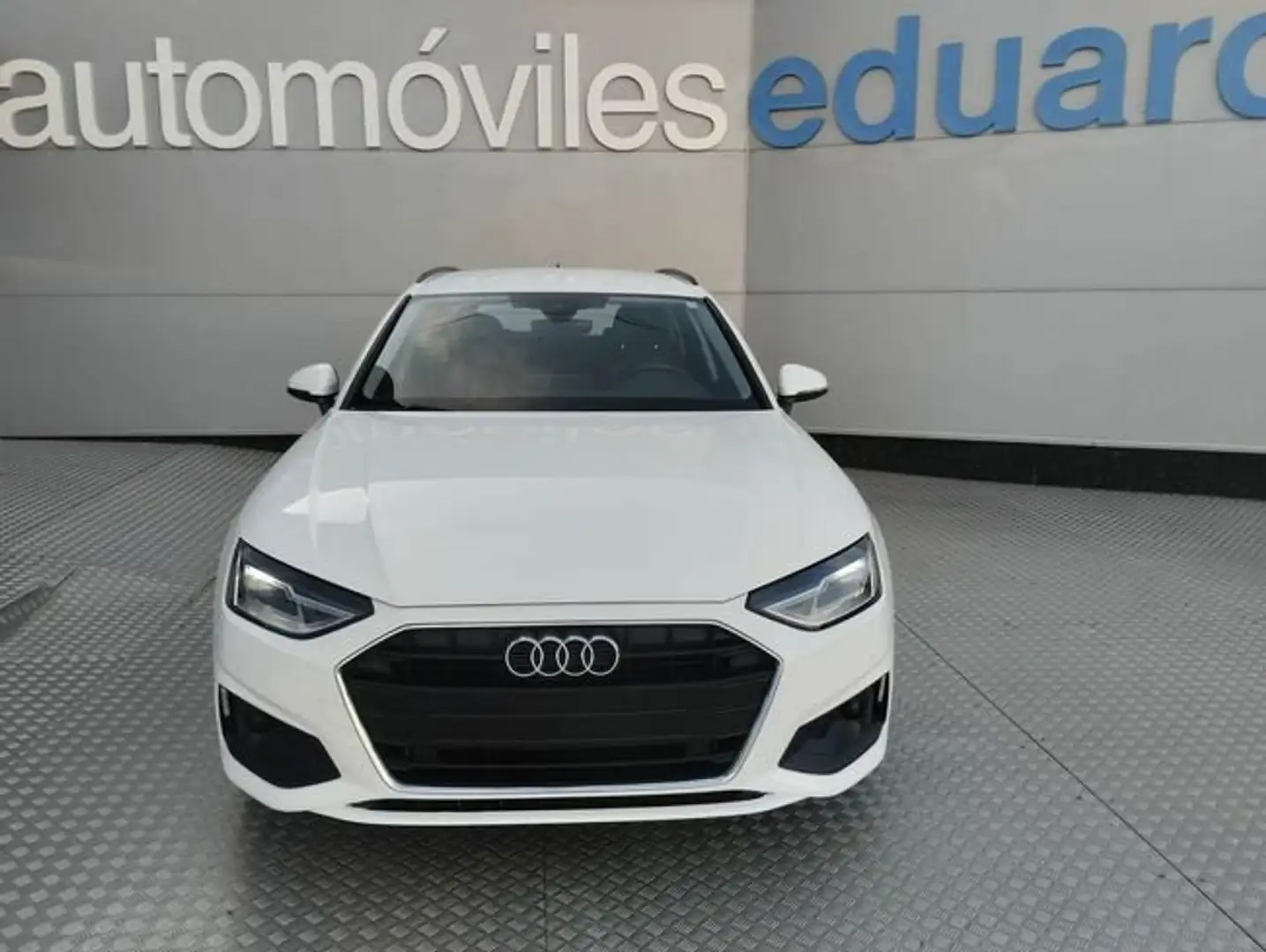 Audi A4 Avant 40 g-tron Advanced S tronic Blanc - 2
