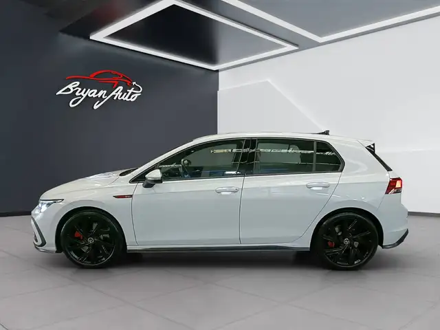 Volkswagen Golf view 6