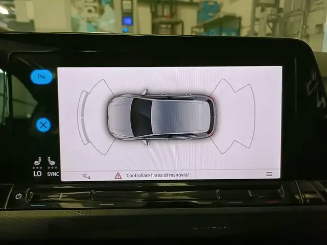 Volkswagen Golf view 10