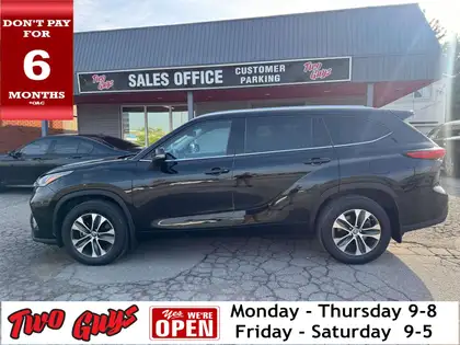 Black 2021 Toyota Highlander SUV / Crossover All-Wheel Drive 8-Speed Automatic