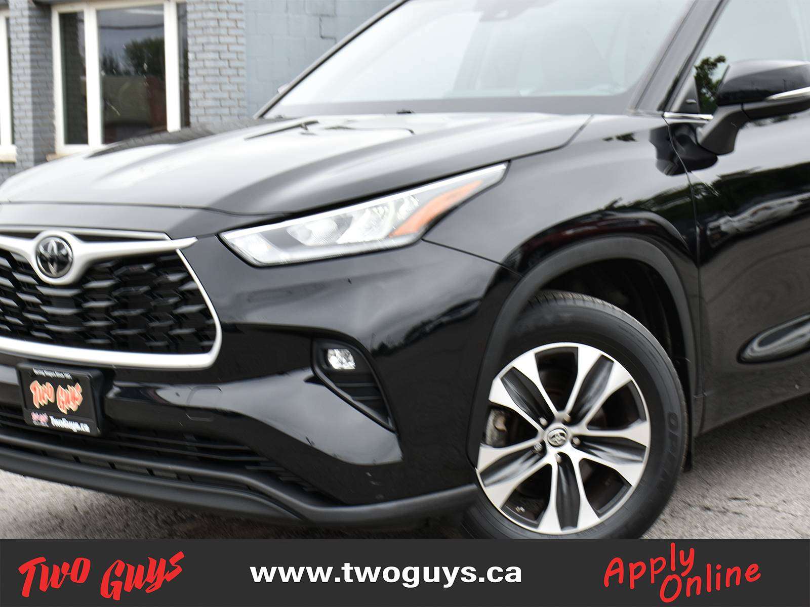 2021 Toyota Highlander XLE AWD 8 Passenger Sunroof Leather Back Up Camera photo 2