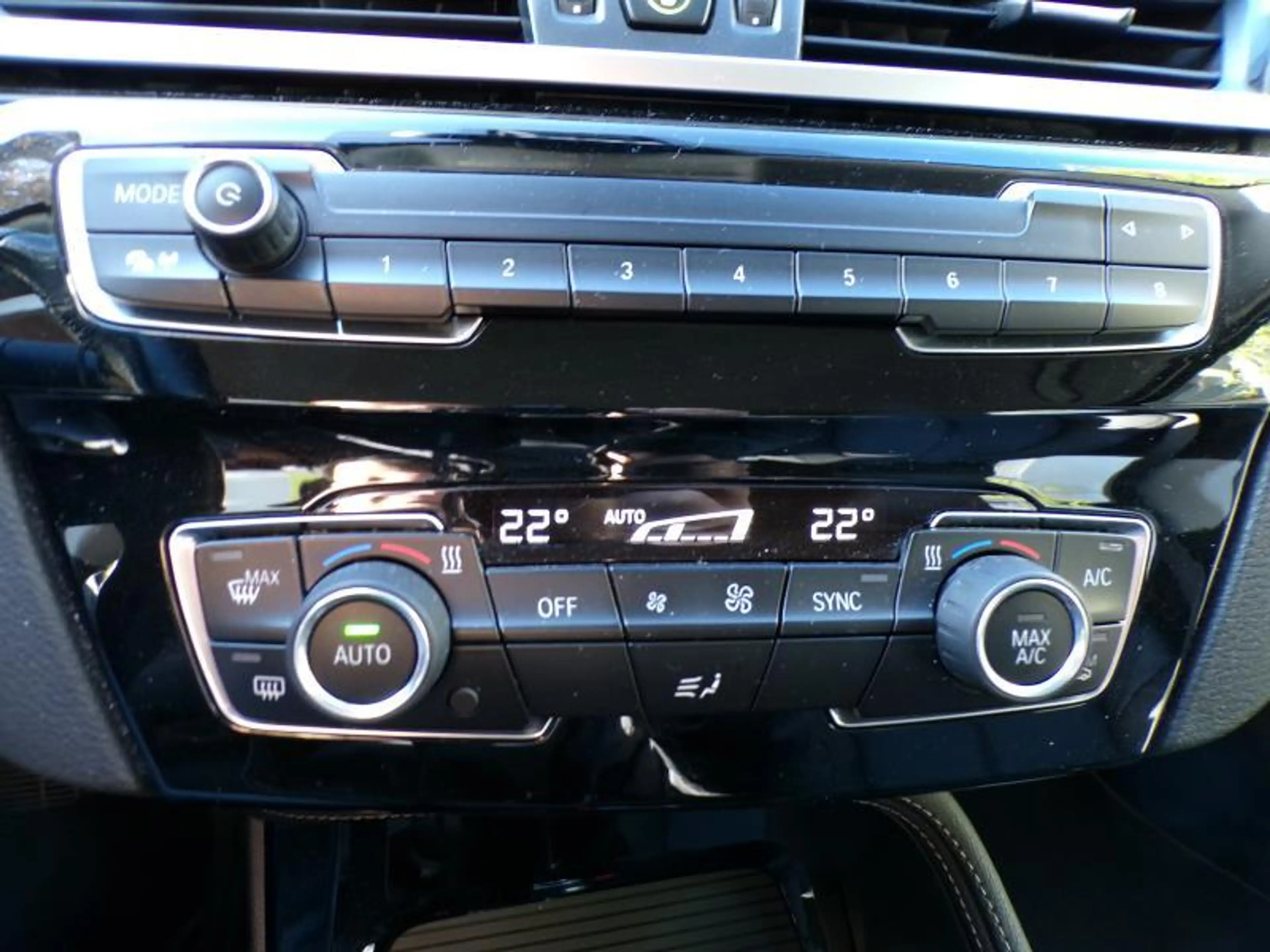 BMW X2 sDrive 18i 1.5 136cv b.auto Gris 01/19 81042km GPS — photo 11