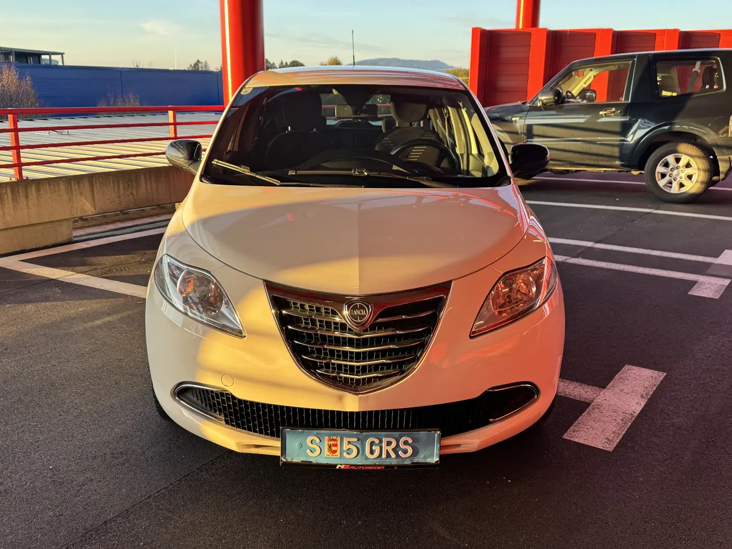 Lancia Ypsilon Elefantino Silver Weiß - 1