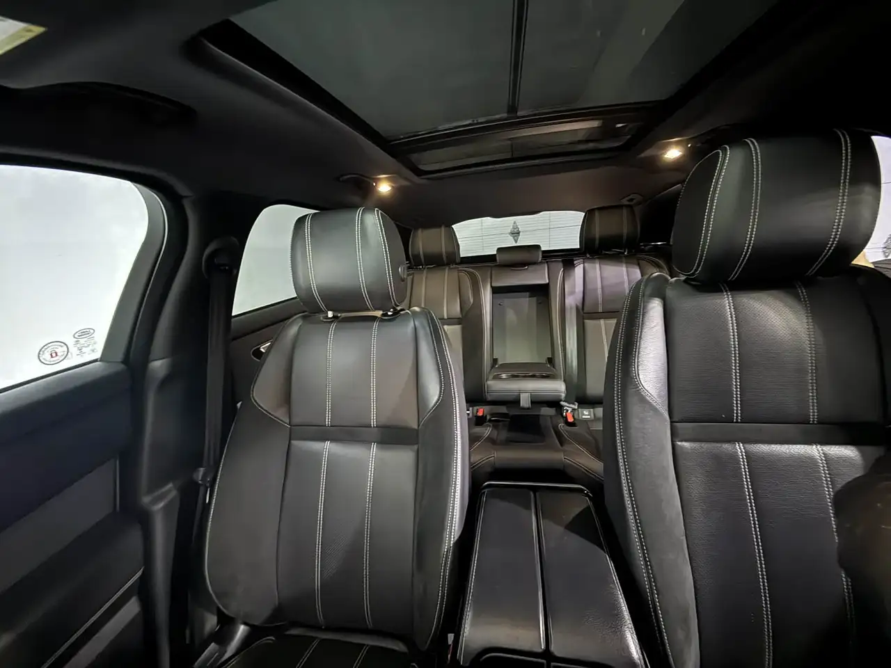 Land Rover Range Rover Velar снимка Land Rover Range Rover Velar