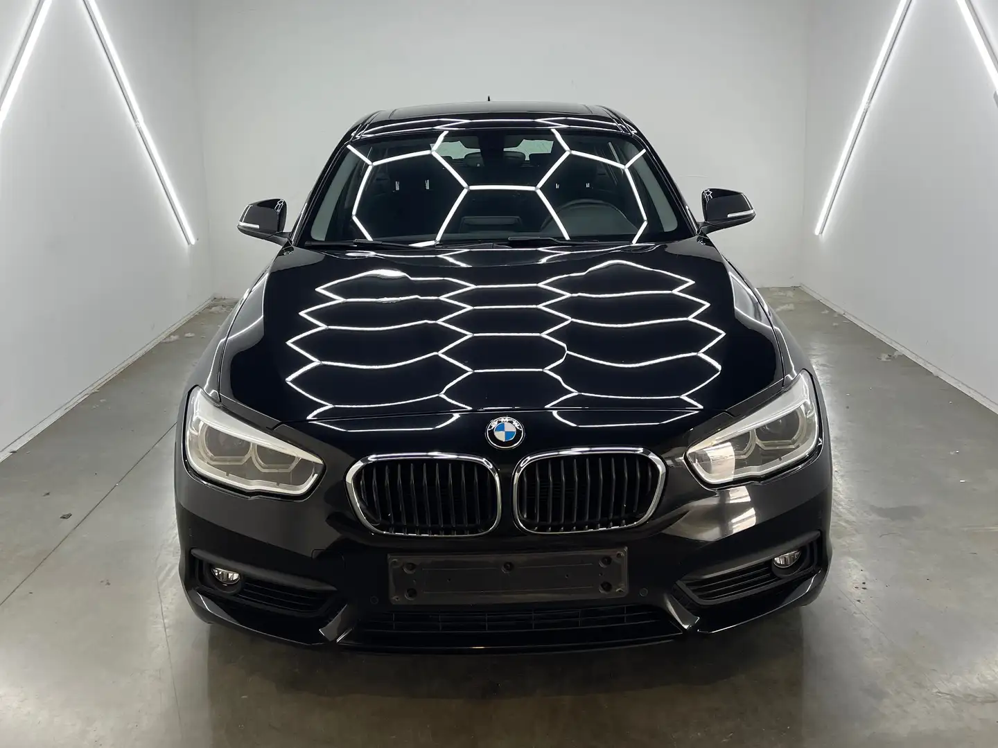 BMW 116 116i Zwart - 2