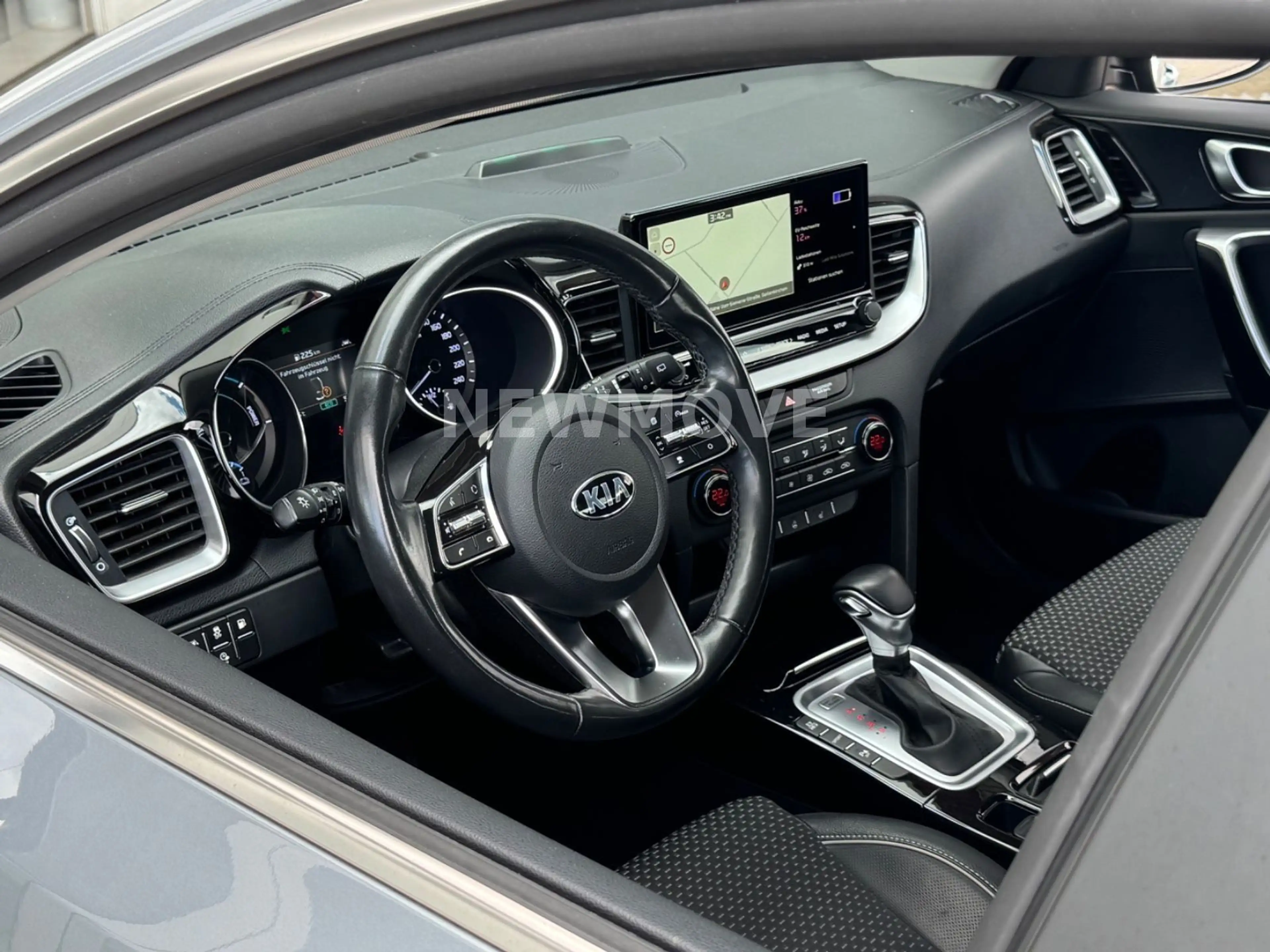 Kia XCeed Vision Hybrid Kam AHK Carplay SHZ Navi — photo 10