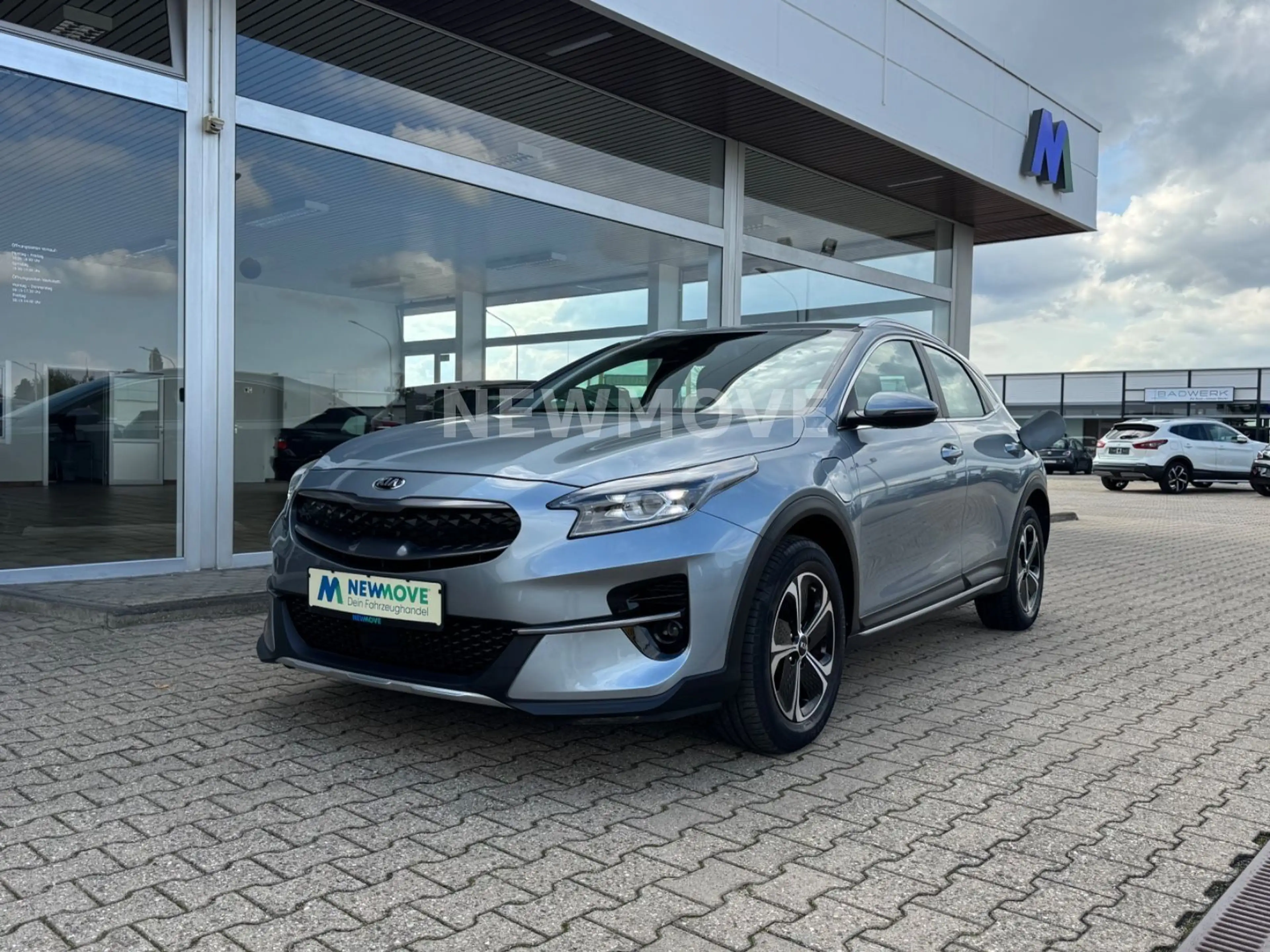 Kia XCeed Vision Hybrid Kam AHK Carplay SHZ Navi