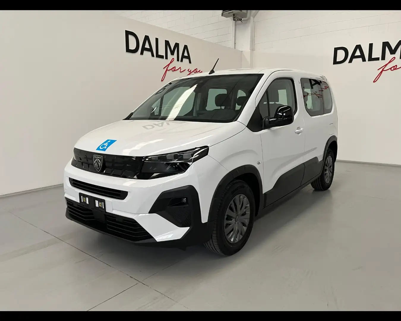 Peugeot Rifter Trasporto Disabili con pedana Ribassata Beyaz - 1