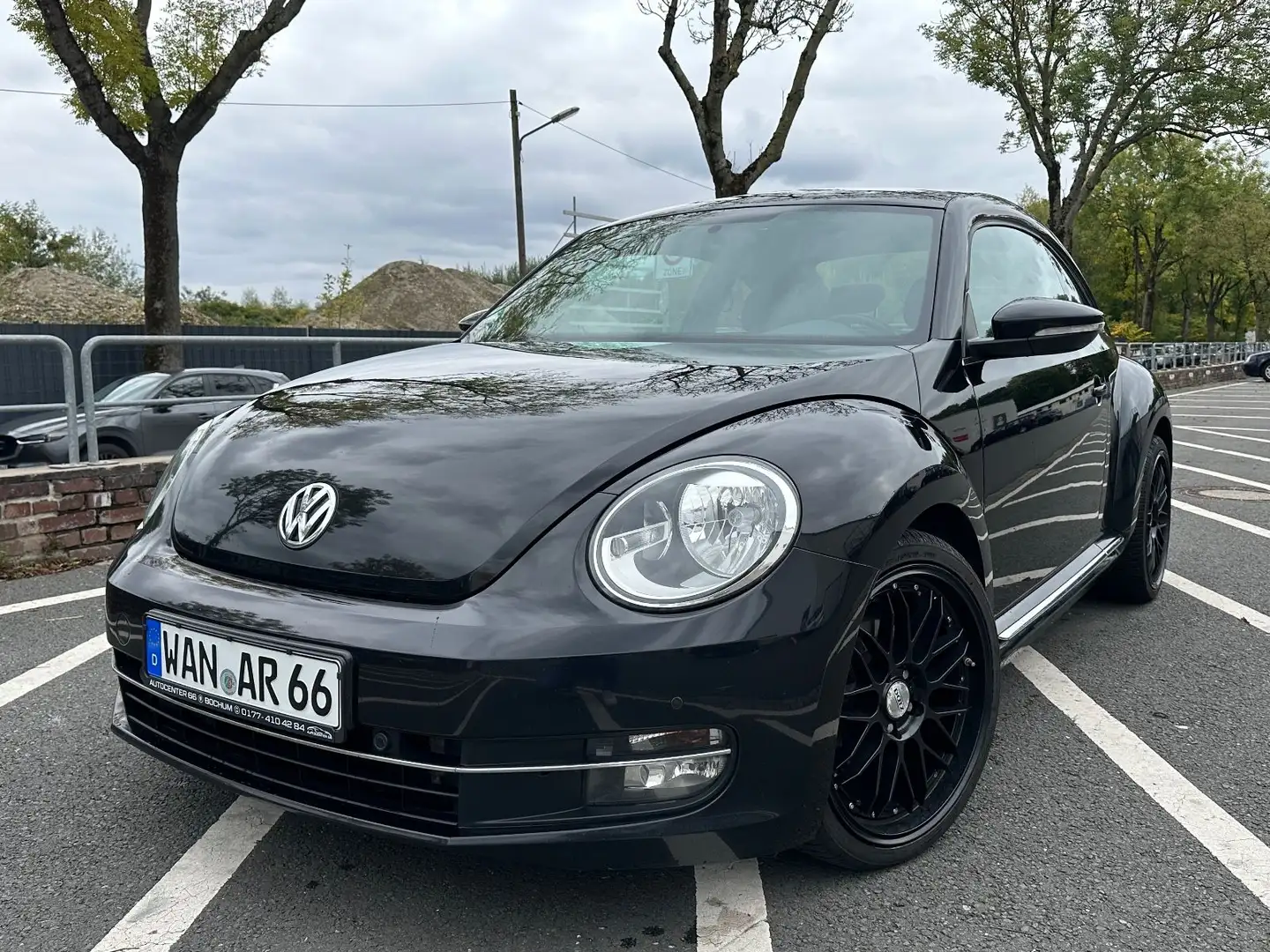 Volkswagen Beetle Design 2.0 TDI DSG*PANO*NAVI*PDC*19 Zoll Noir - 1