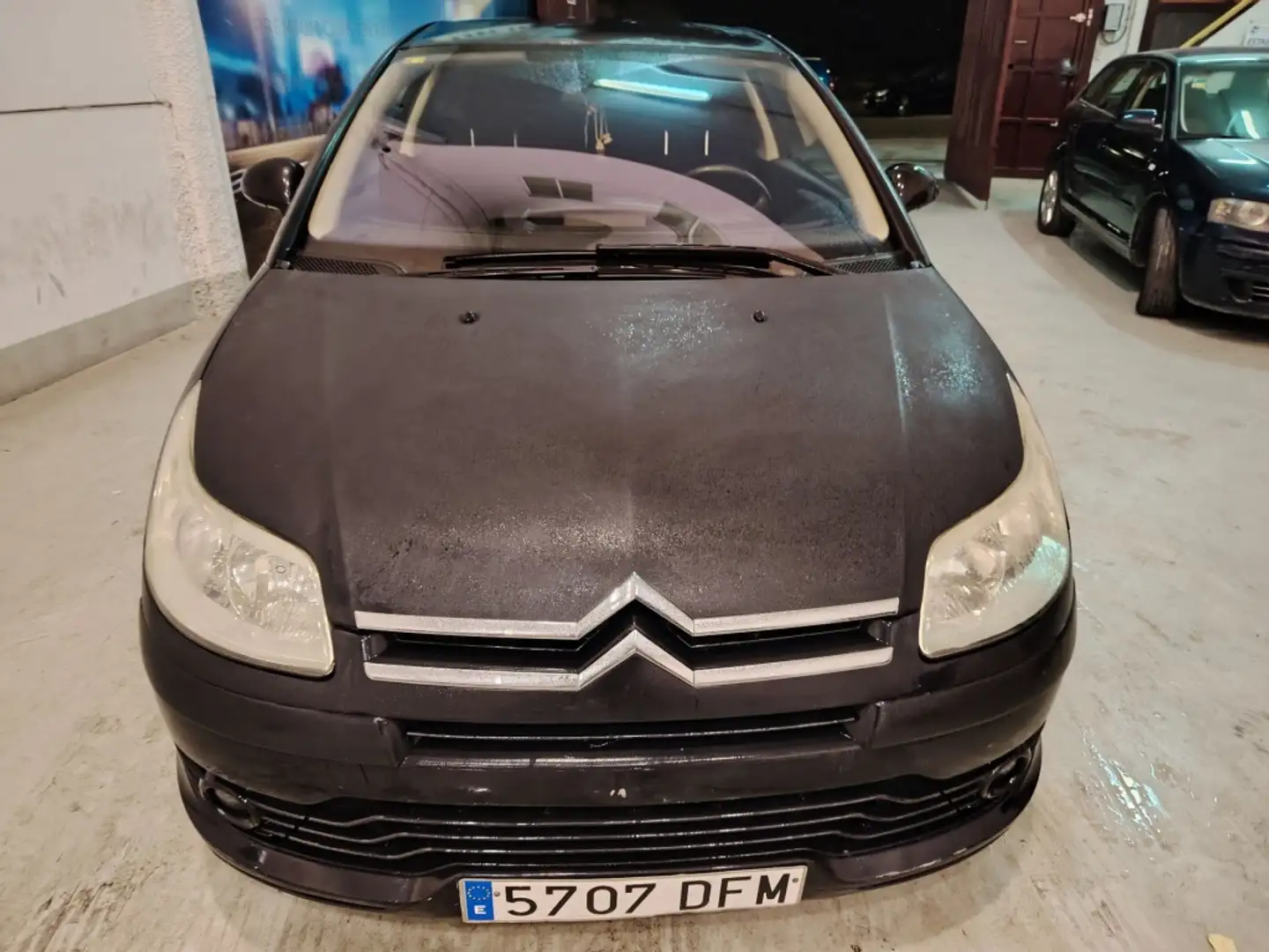 Citroen C4 1.6HDI VTR Plus 92 Schwarz - 2