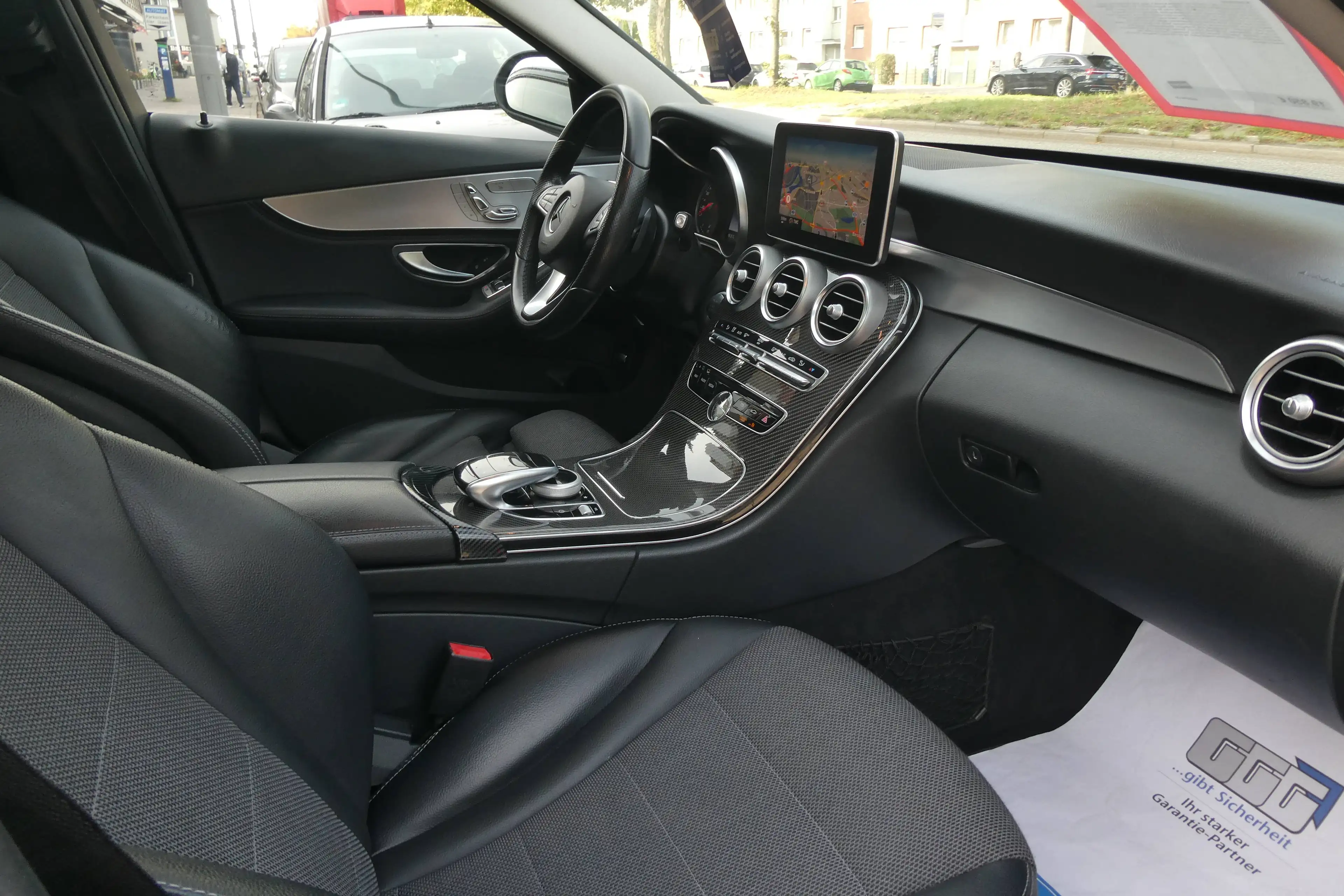 Mercedes-Benz C 250 T CDI 7G-TRONIC Avantgarde 1.Hand — photo 9