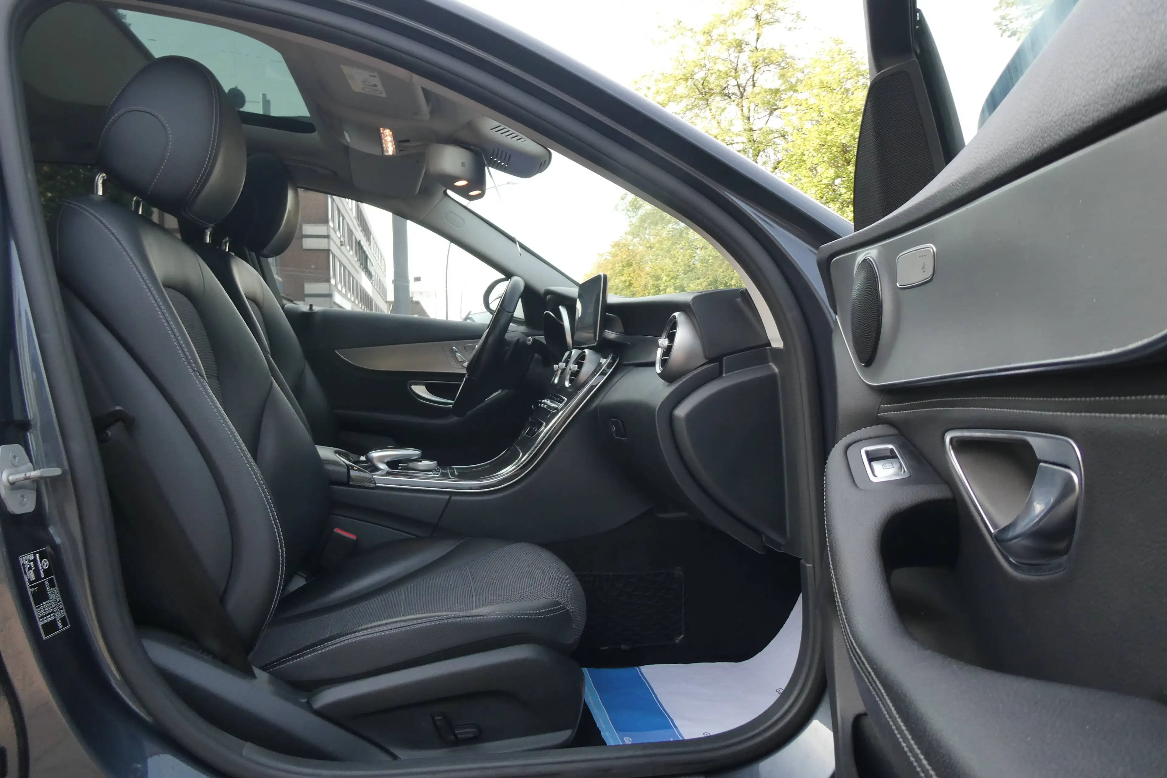Mercedes-Benz C 250 T CDI 7G-TRONIC Avantgarde 1.Hand — photo 7
