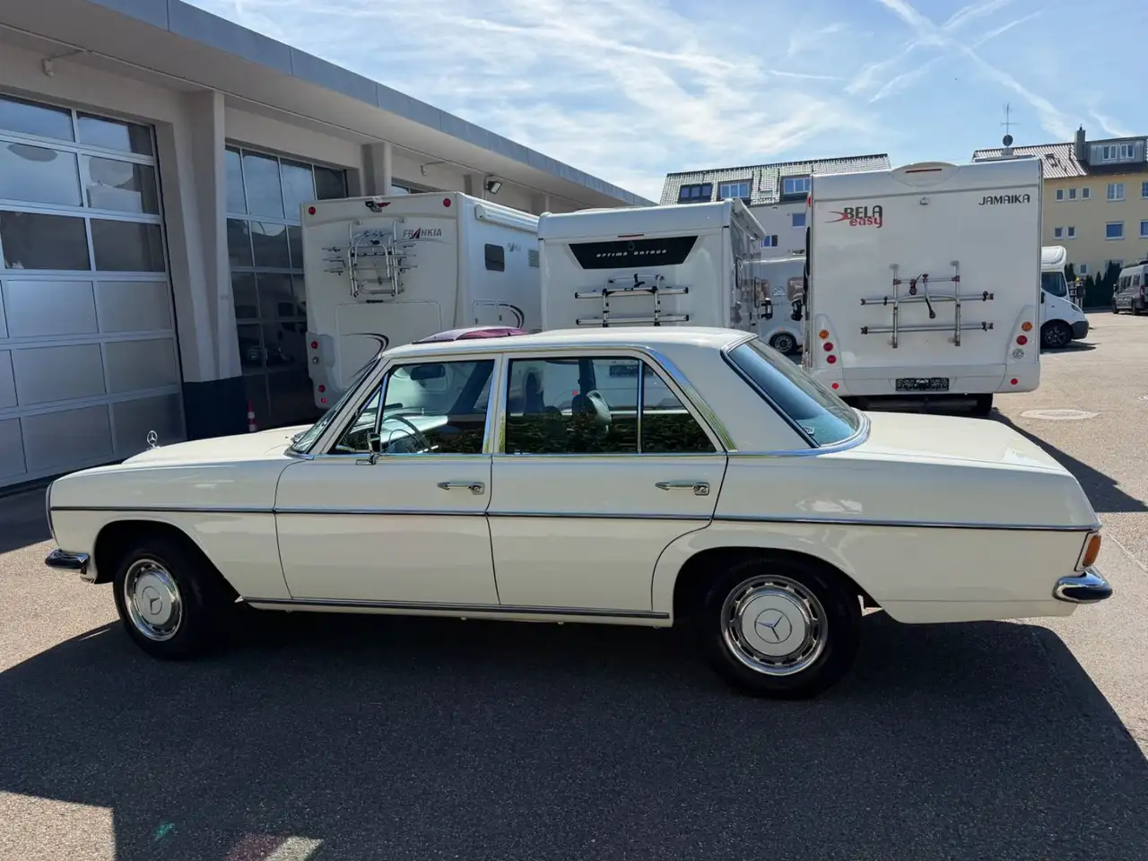 Mercedes-Benz 200, foto 3