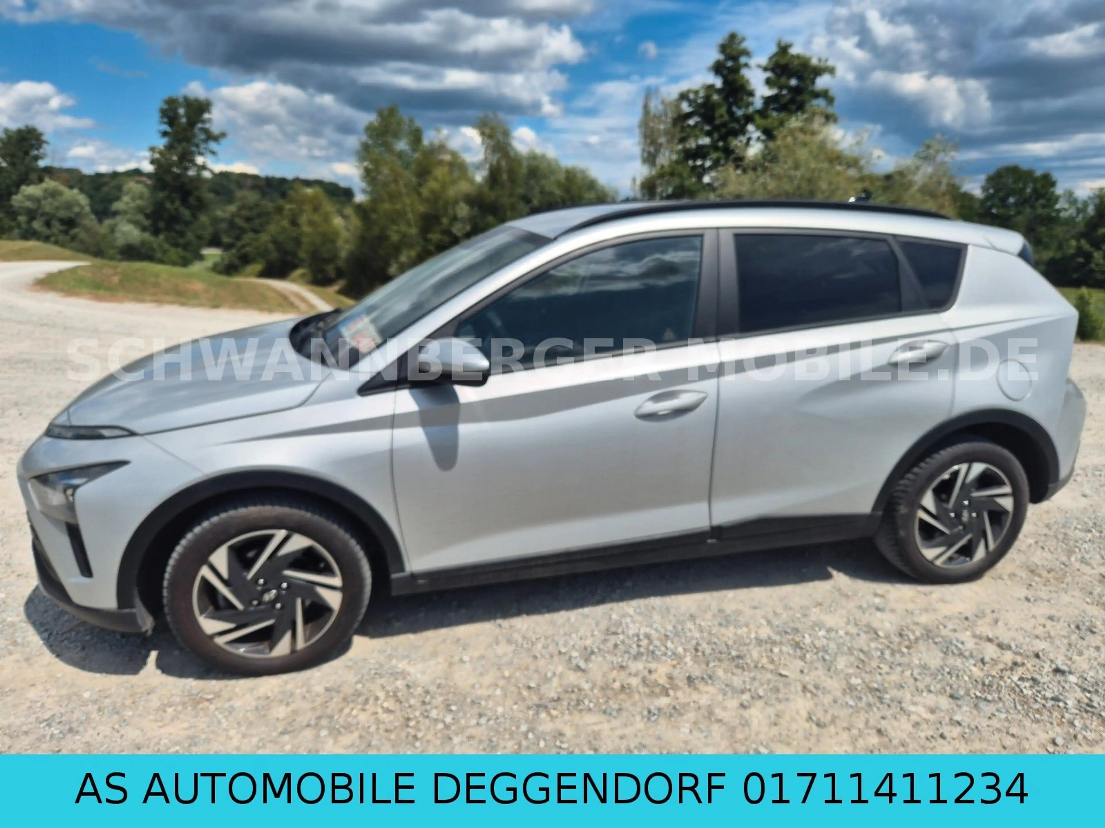 Hyundai BAYON Select 2WD SHZ NAVI KAMERA PDC — photo 12