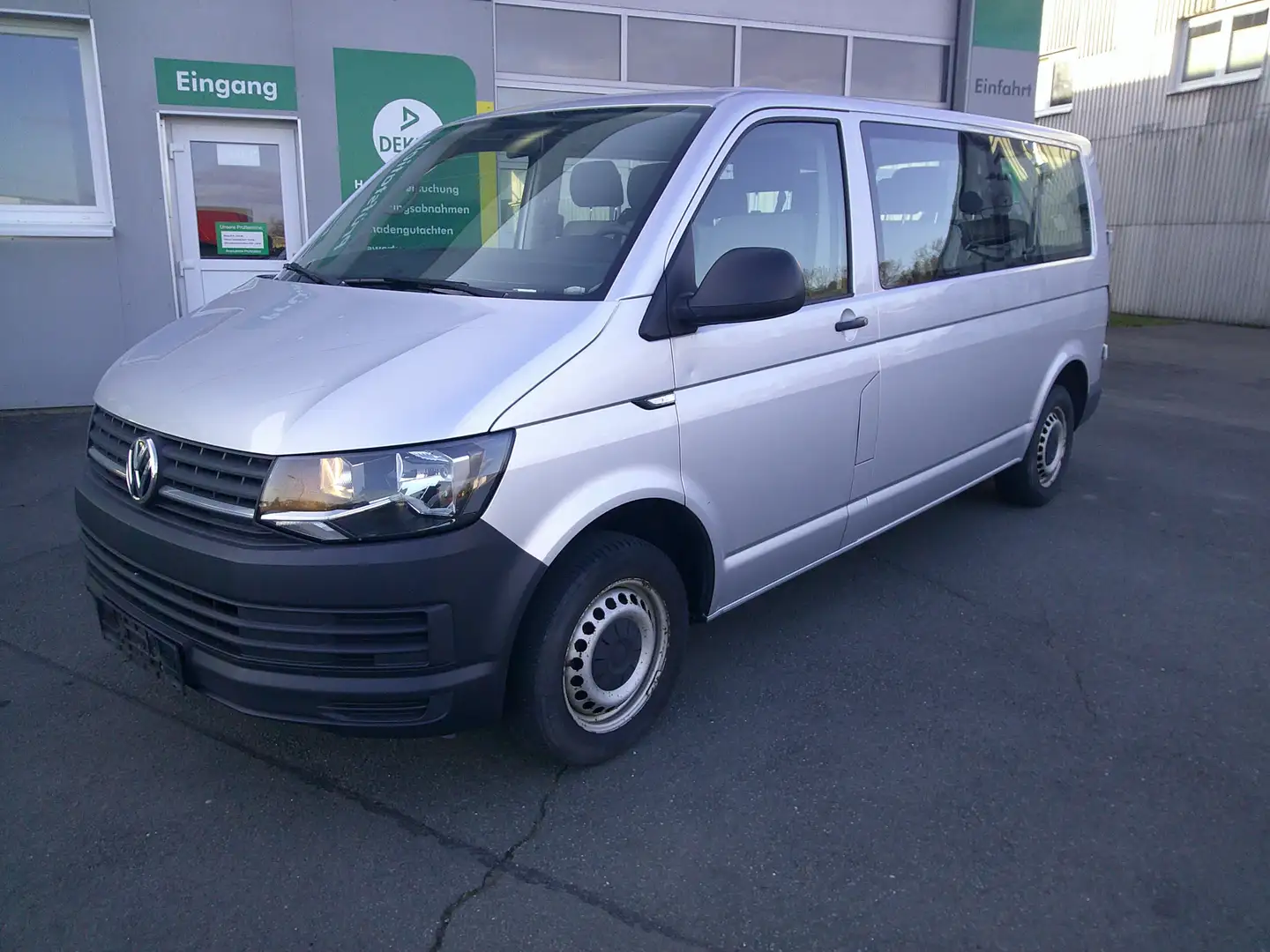 Volkswagen T6 Caravelle Lang Caravelle 1. Hand AHK Top 9 Sitze Срібний - 1