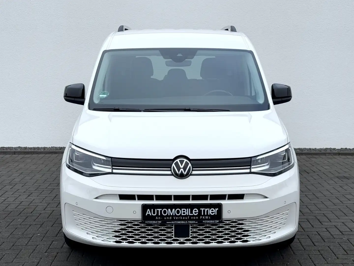 Volkswagen Caddy 2.0 TDI DSG /7.SITZER/NAVI/LED/1.HAND Fehér - 2