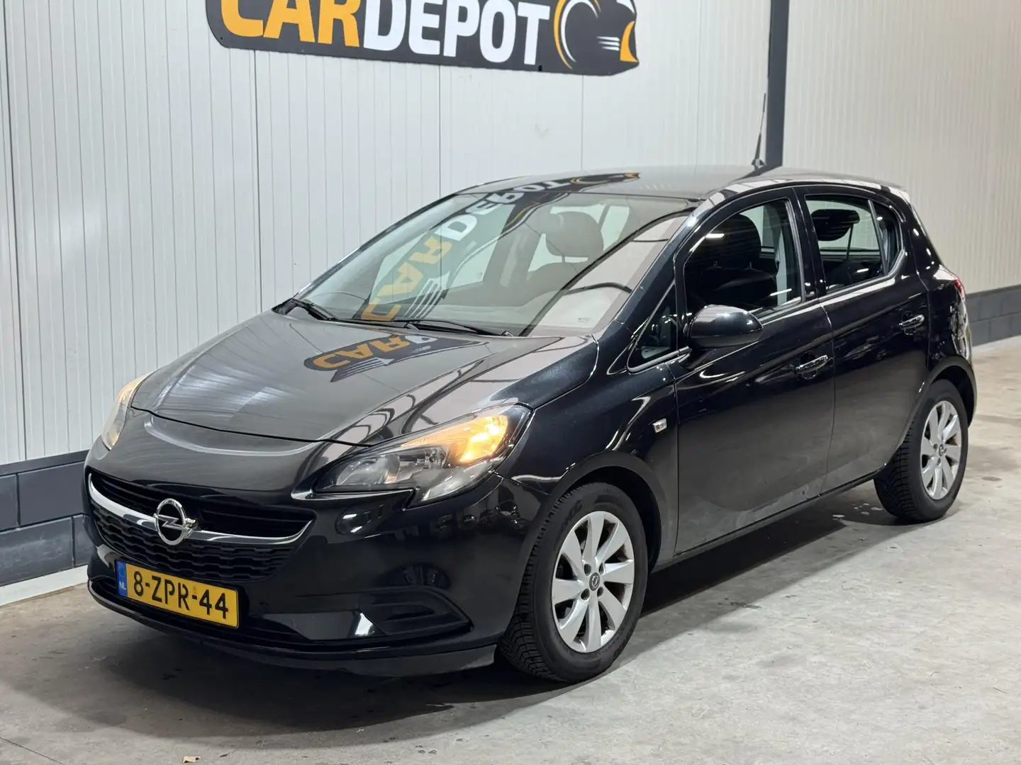 Opel Corsa 1.0 Turbo Edition Schwarz - 1
