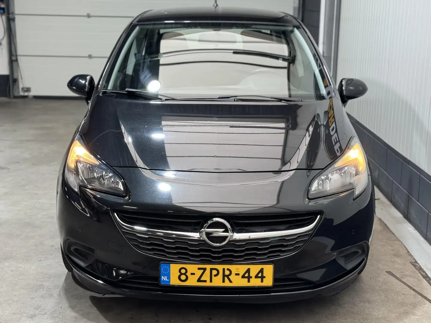 Opel Corsa 1.0 Turbo Edition Schwarz - 2