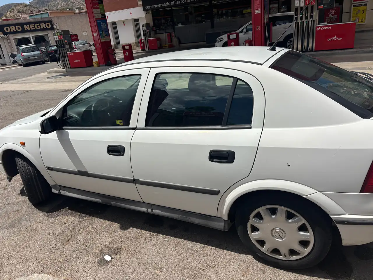 Opel Astra Caravan 1.6i 16v GL GL, foto 2