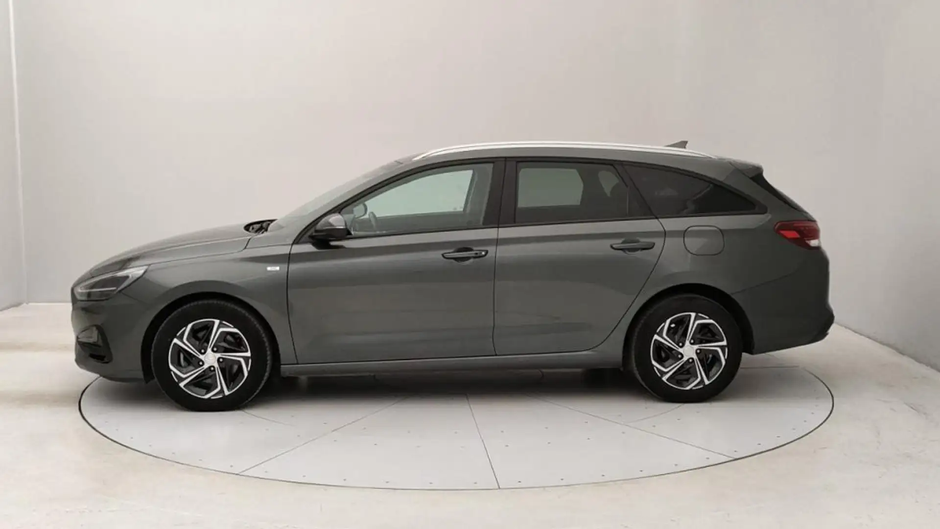 Hyundai i30 Wagon 1.0 t-gdi 48V Prime 120cv Šedá - 2