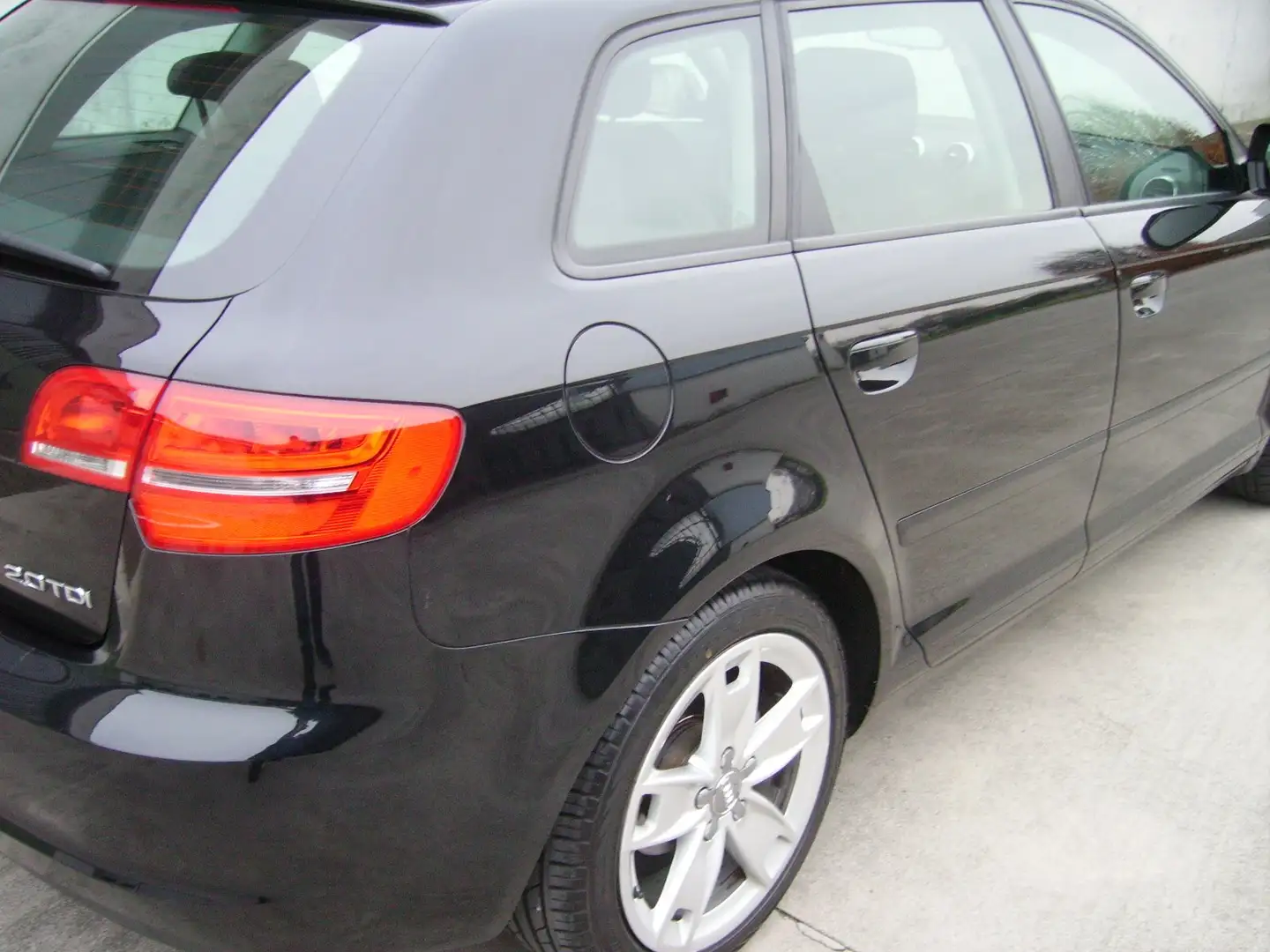Audi A3 A3 II 2009 Sportback Sportback 2.0 tdi  s-tronic Nero - 1