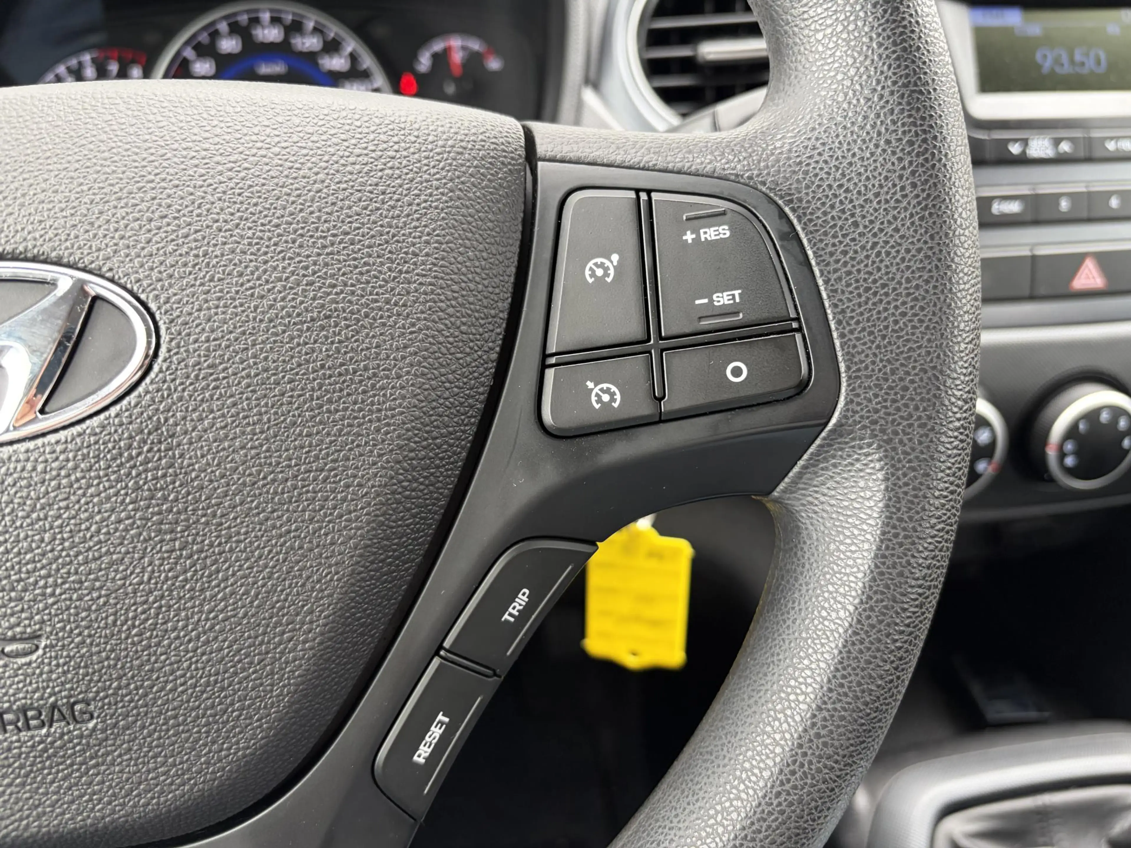 Hyundai i10 1.0i Comfort / Airco / Cruise control / — photo 11