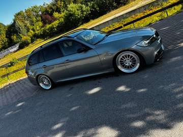325i Touring Österreich-Paket