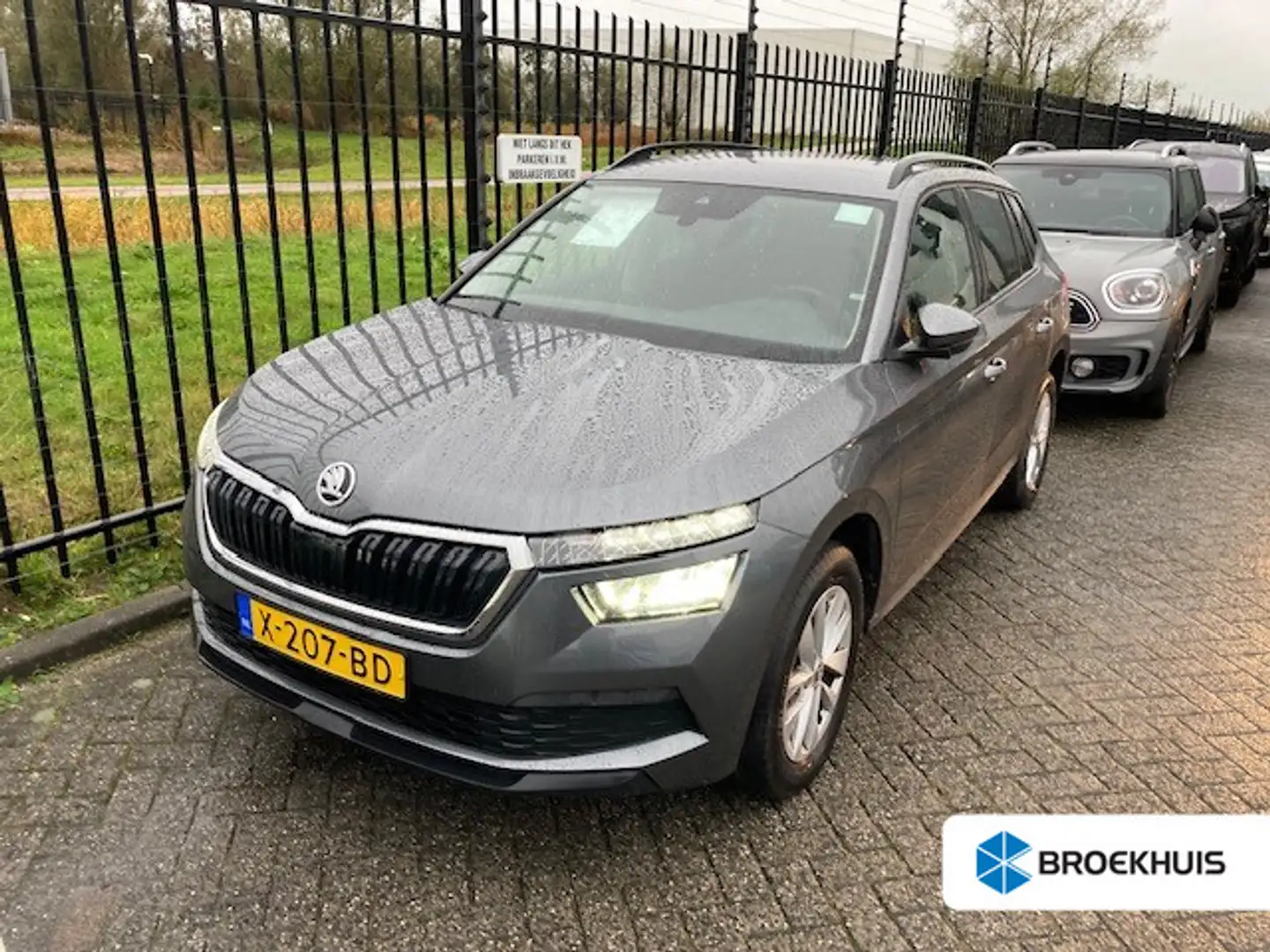 Skoda Kamiq 1.0 TSI Ambition 111pk DSG/AUT | Airco | Cruise co Gris - 1