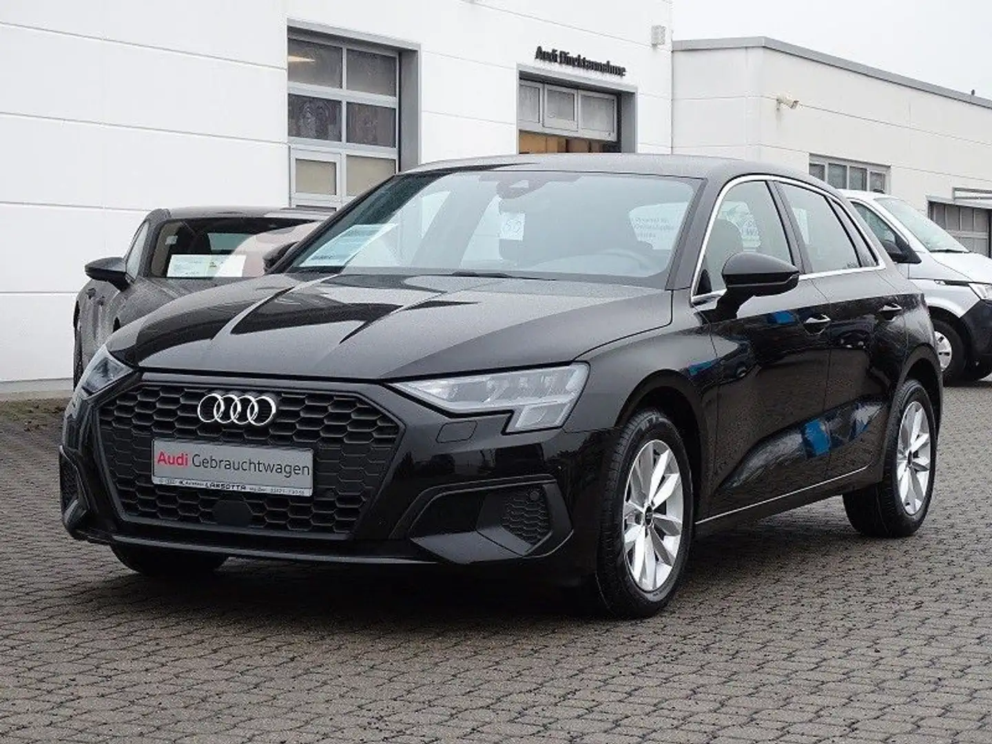 Audi A3 Sportback 30 TFSI S-tronic - Navi / incl. WR Noir - 1