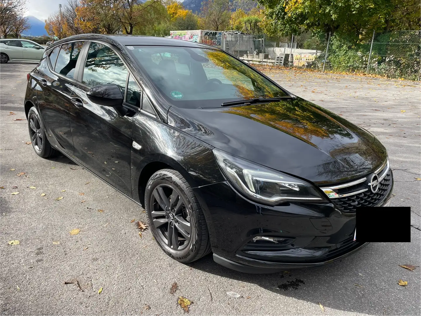 Opel Astra Astra 1,6 CDTI ECOTEC 120 Jahre EditionS 120 Jahre Schwarz - 1