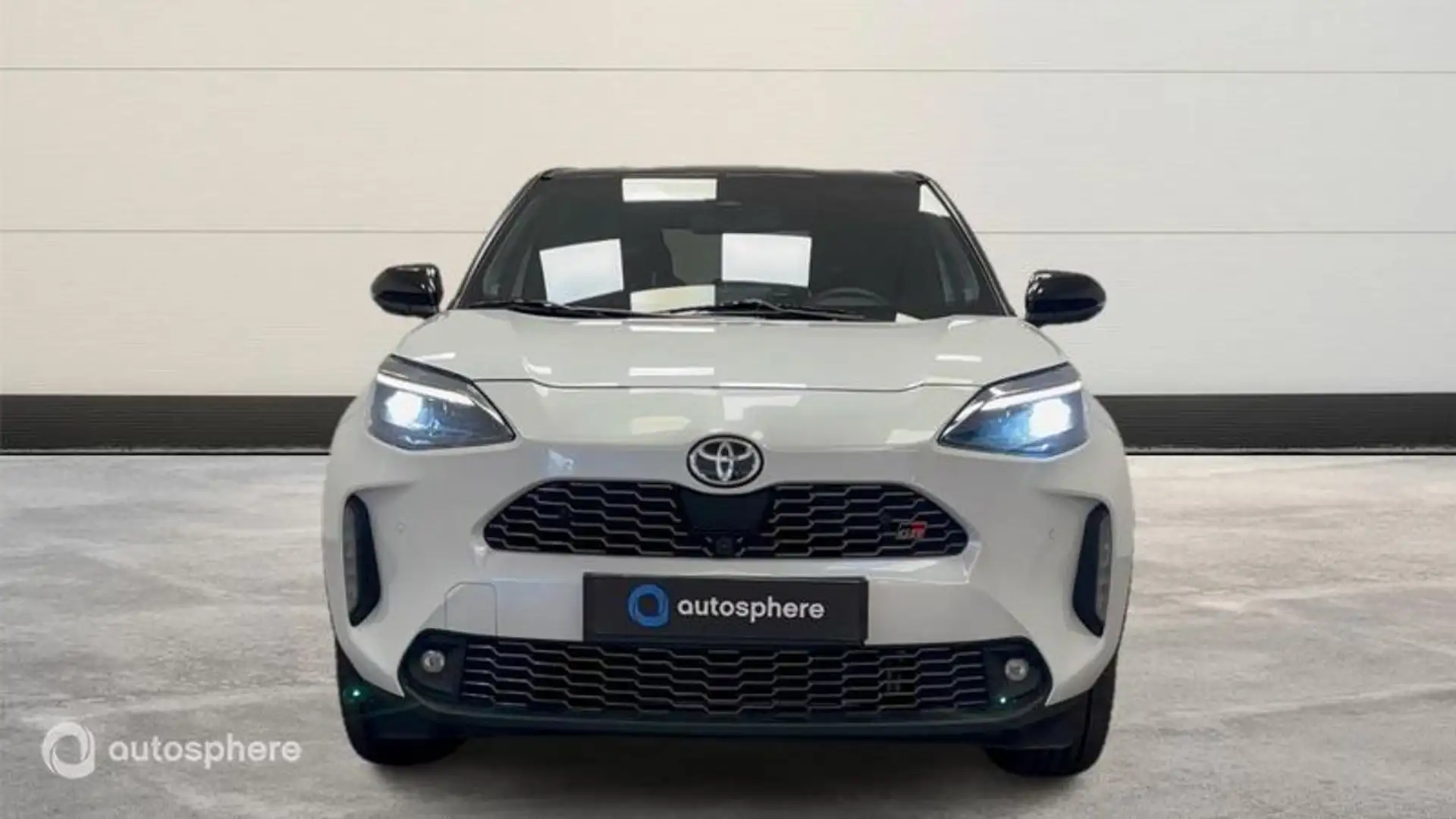 Toyota Yaris Cross 116h GR Sport MY22 - 2