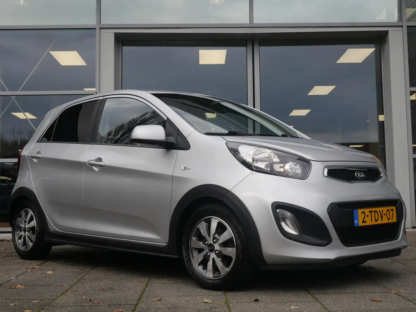 Kia Picanto 1.0 CVVT ISG R-Cross | Cruise | Airco | Gris - 2