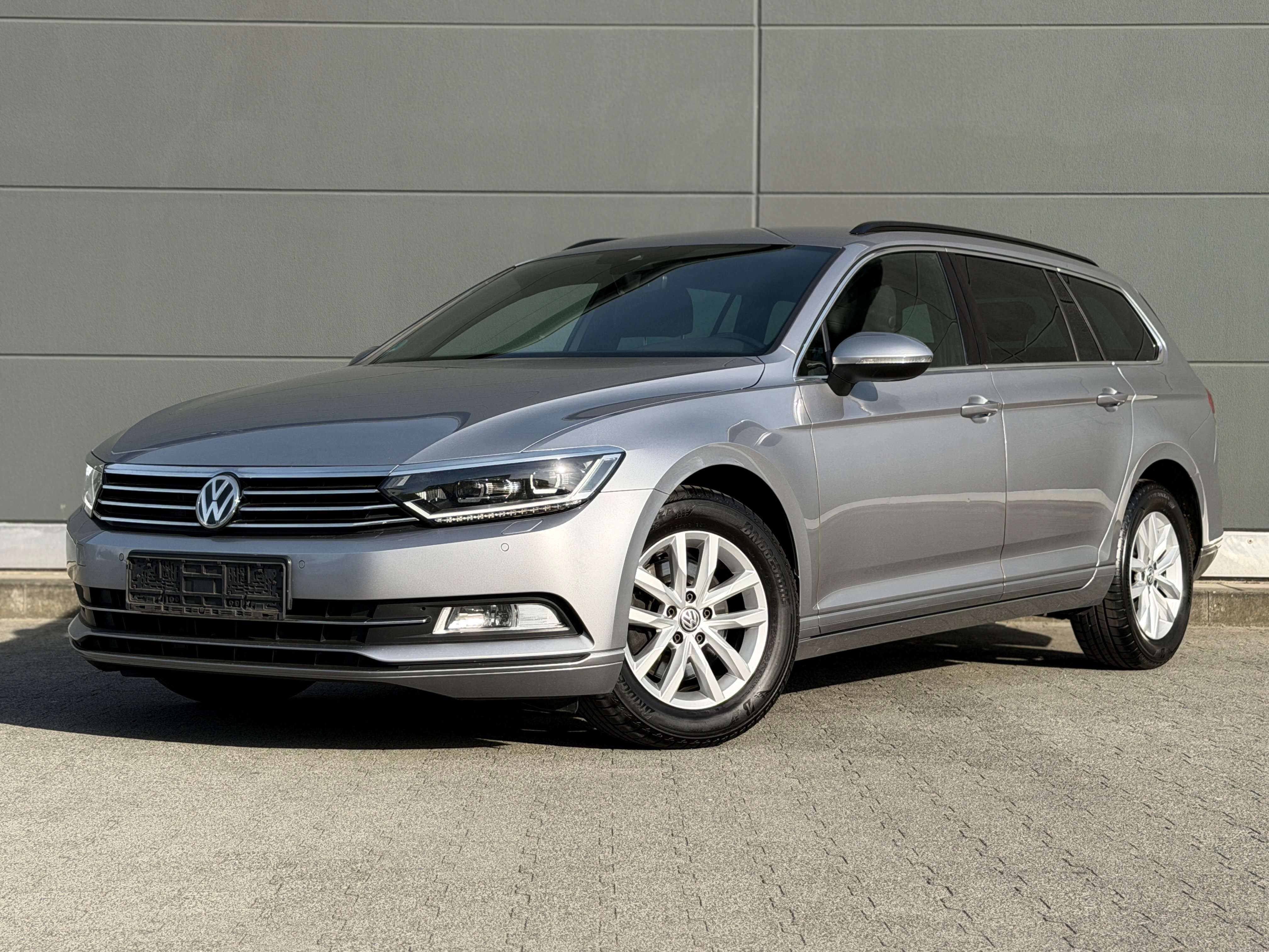 Second hand Volkswagen Passat Variant 
