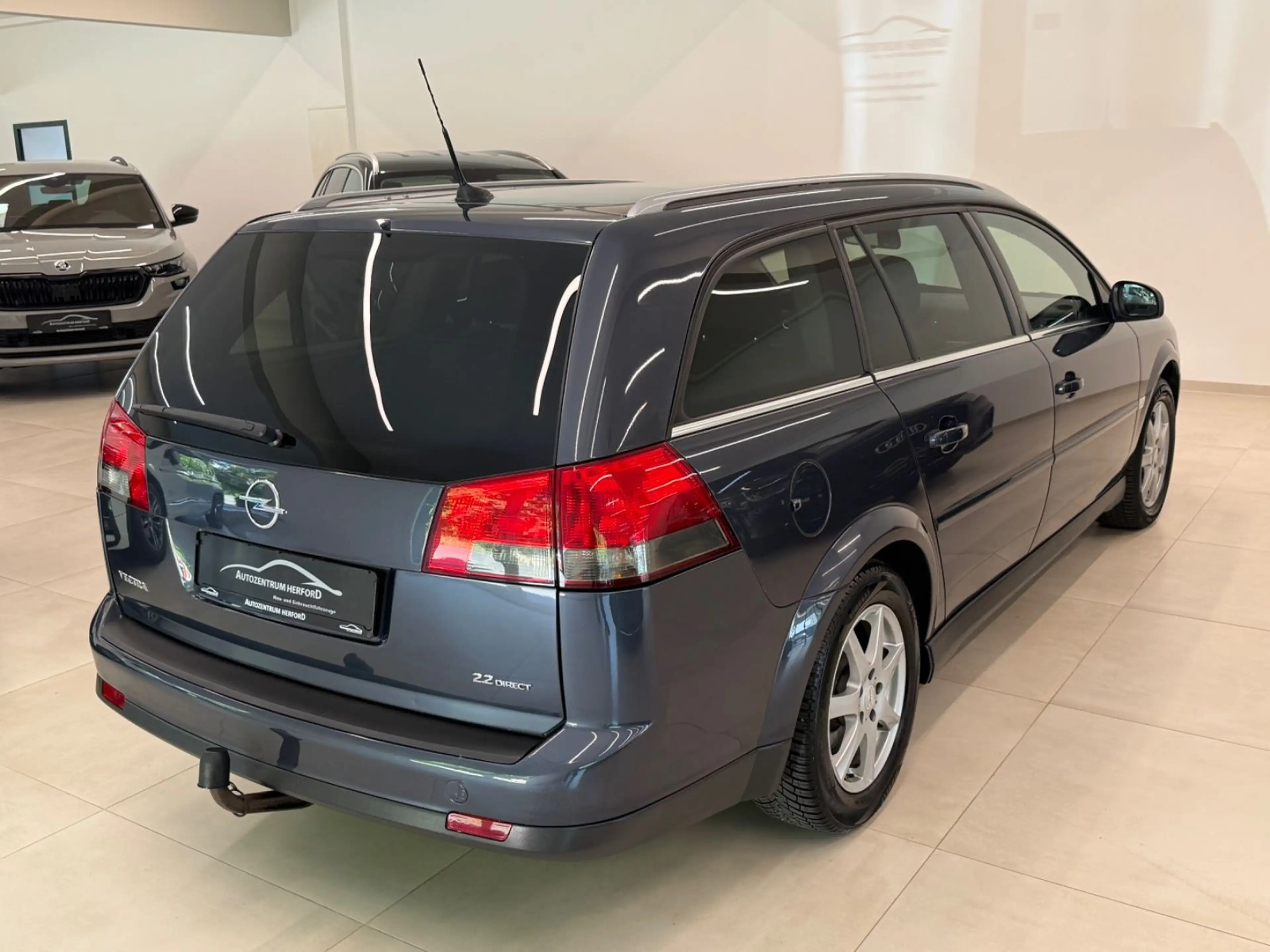 Opel Vectra C Caravan 2.2 Edition Navi Klima AHK — photo 5
