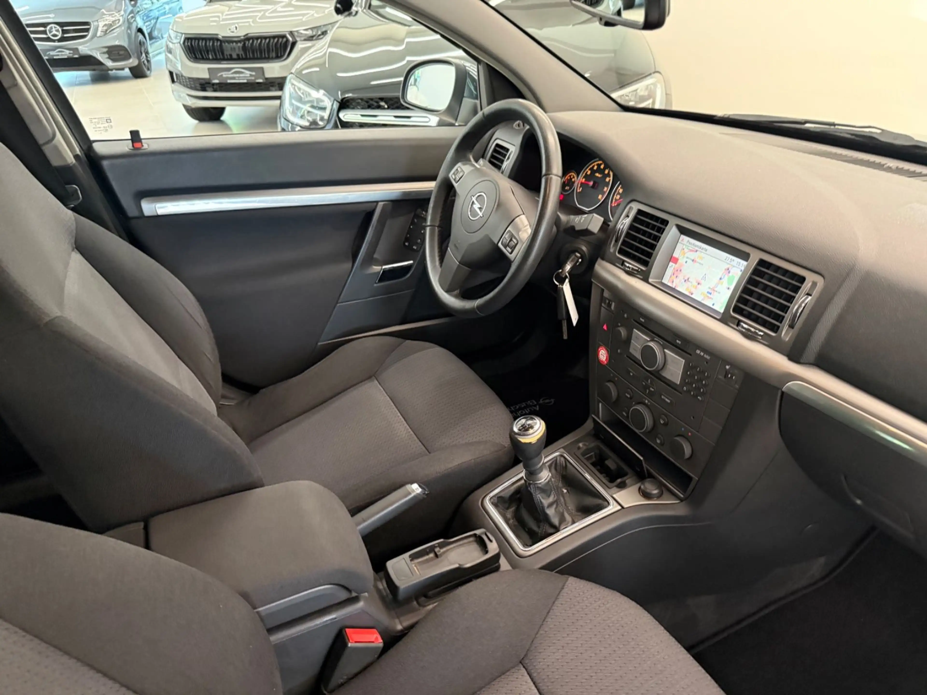 Opel Vectra C Caravan 2.2 Edition Navi Klima AHK — photo 9