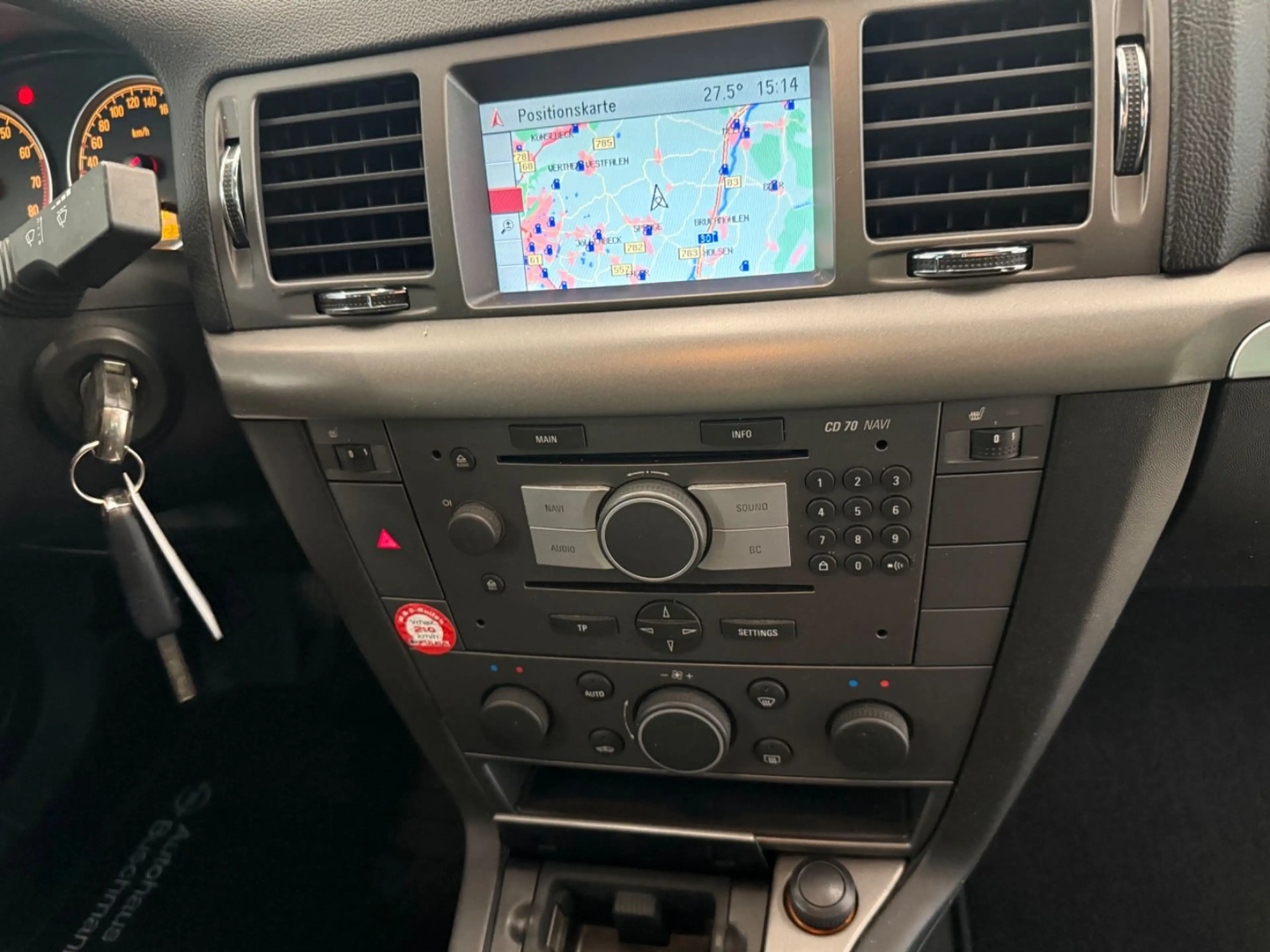 Opel Vectra C Caravan 2.2 Edition Navi Klima AHK — photo 13