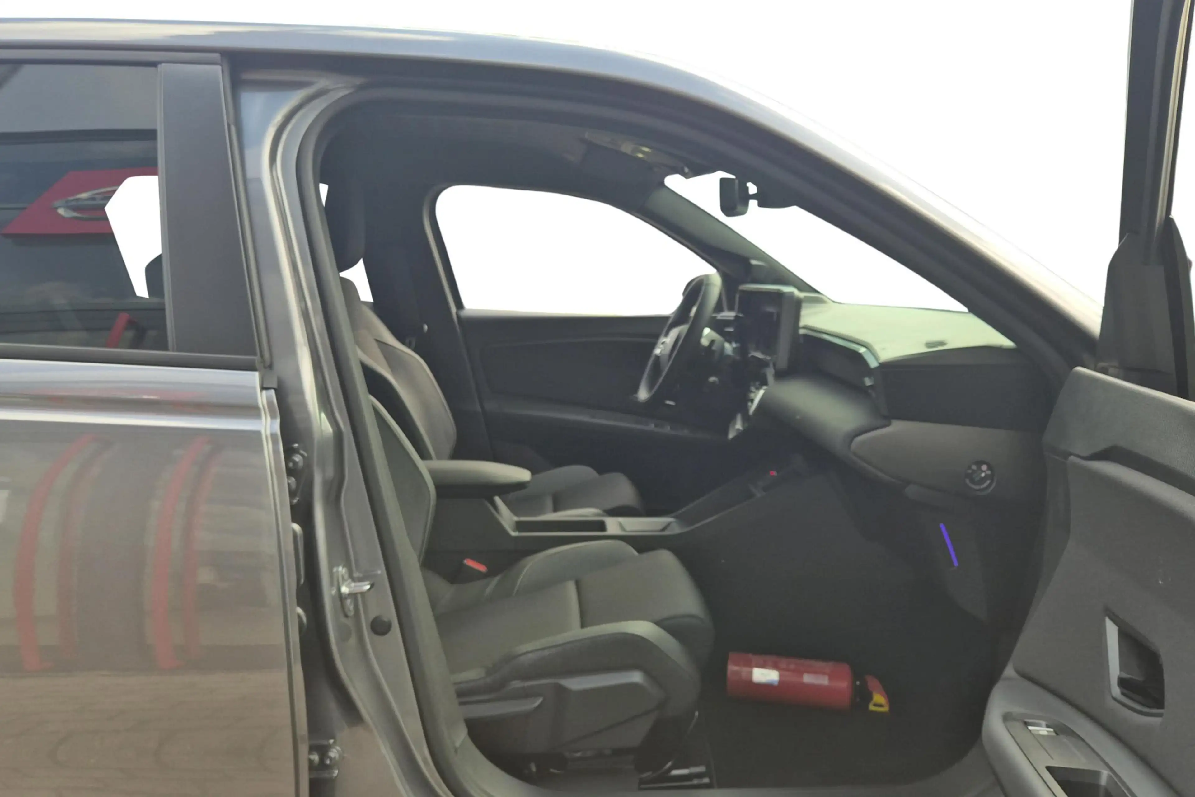 Nissan Micra 52 kWh Advance Parkeersensoren vooraan en achteraa — photo 6