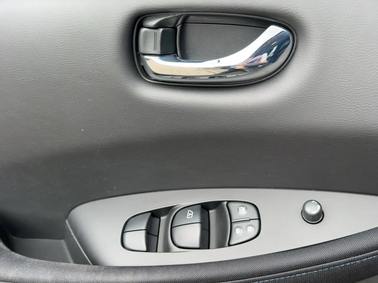 Nissan LEAF Acenta Apple CarPlay Rückfahrkamera BT, миниатюра 17