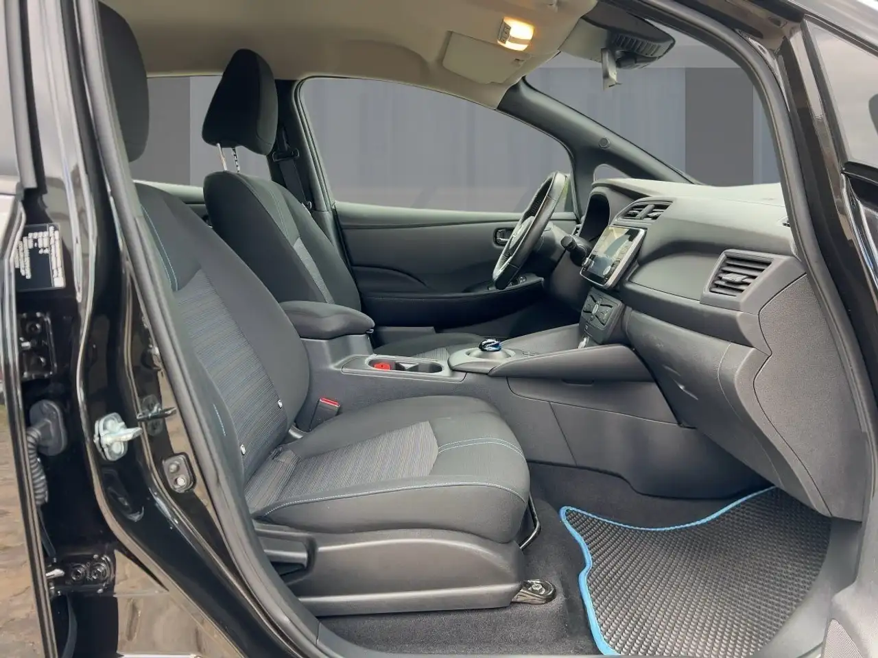 Nissan LEAF Acenta Apple CarPlay Rückfahrkamera BT, миниатюра 8