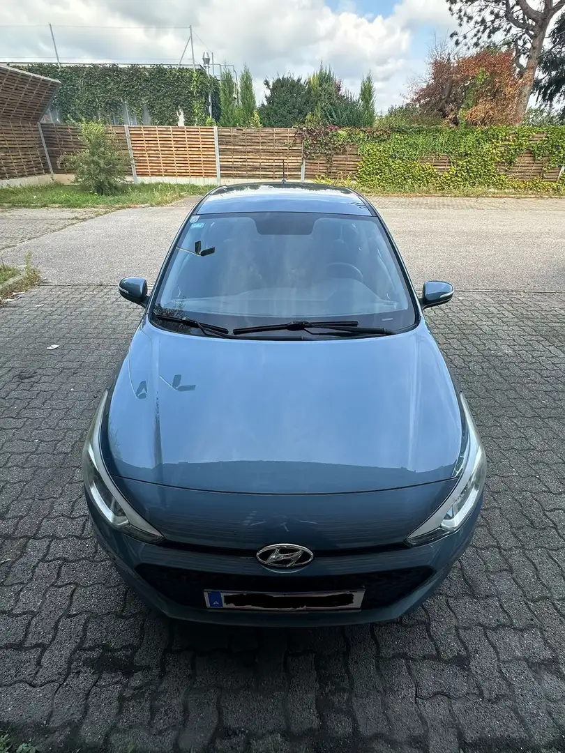 Hyundai i20 i20 1,25 Start! Start! Blau - 1